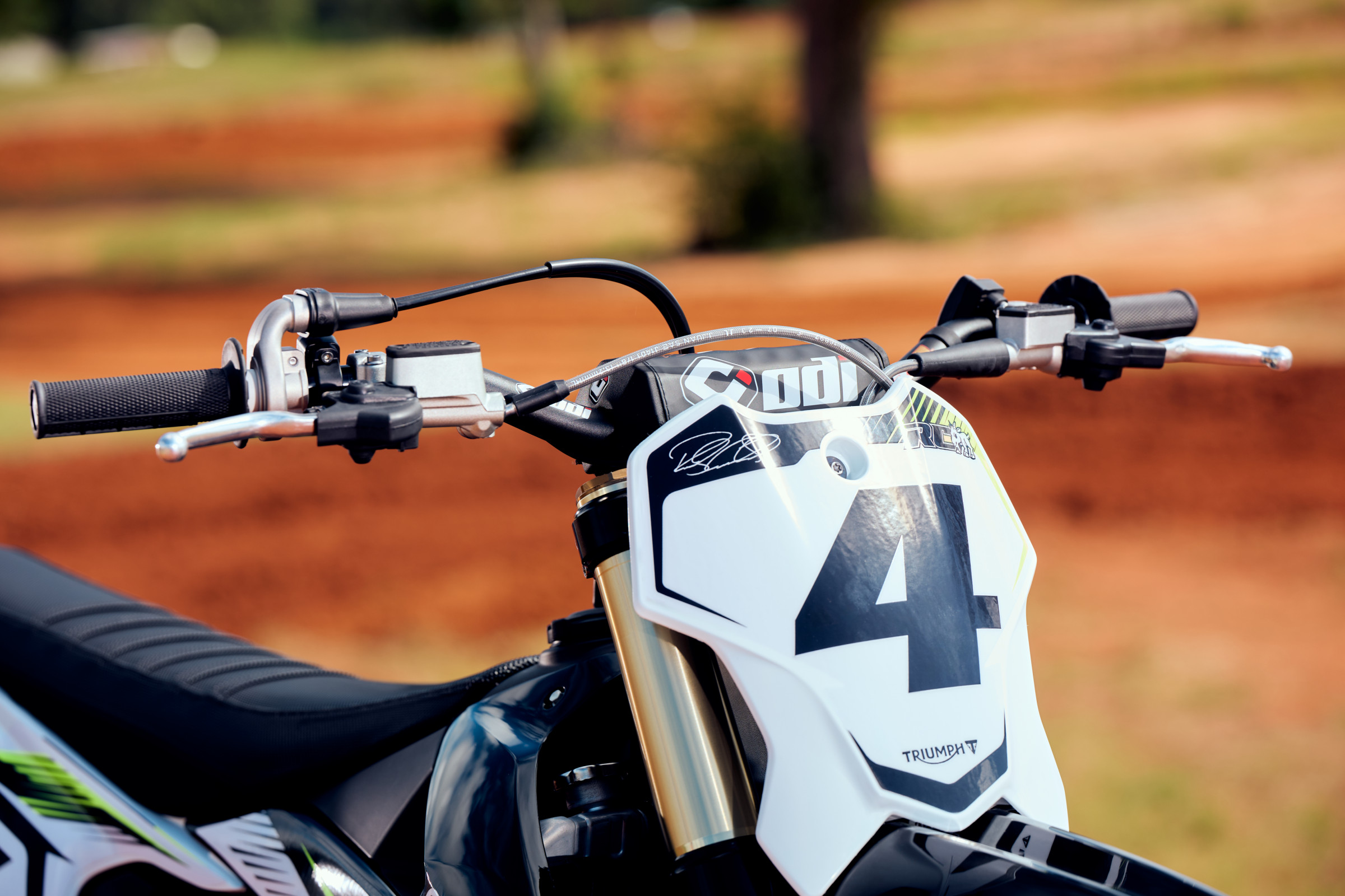 TF450RC_MY25__RSP3624