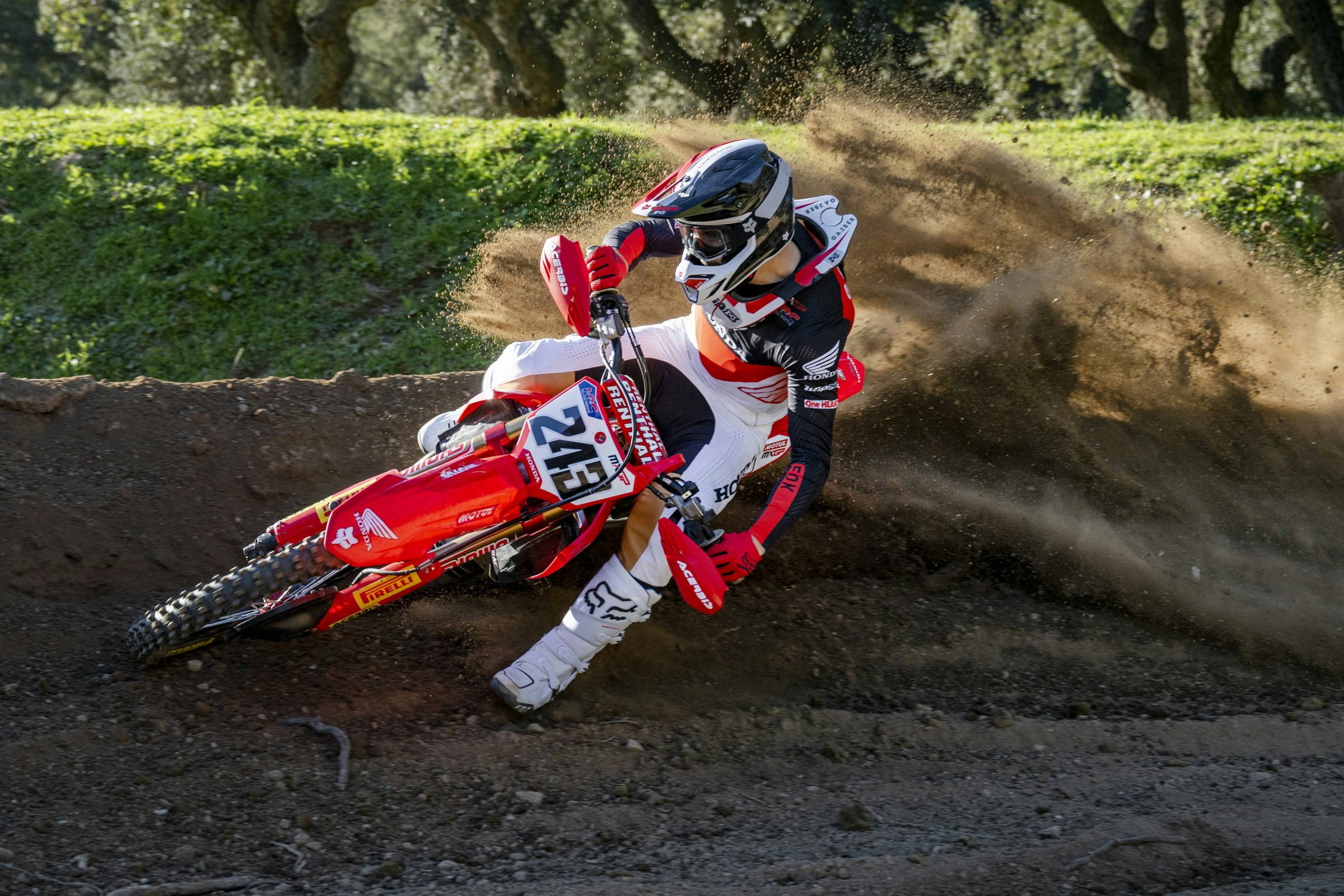 Gajser, Fernandez, and Zanchi Return to HRC MXGP for 2025 as Honda and Gariboldi Racing Extend Partnership