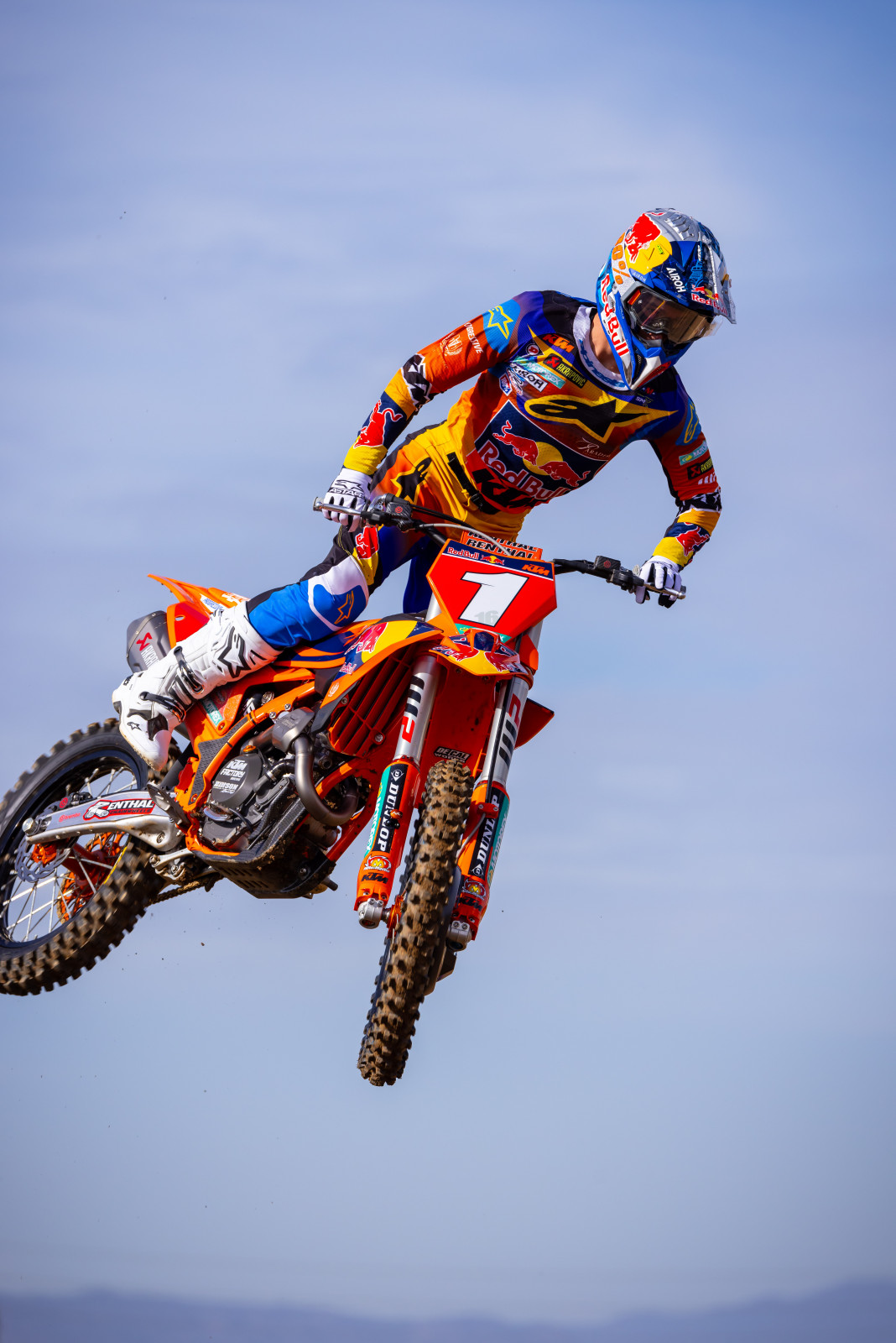 660248_VialleKTMDec24-Cudby-160_Team Shooting Red Bull KTM SX 2025_MY25 KTM 250 SX-F FACTORY EDITION_MY25 KTM 250 SX-F FACTORY EDITION