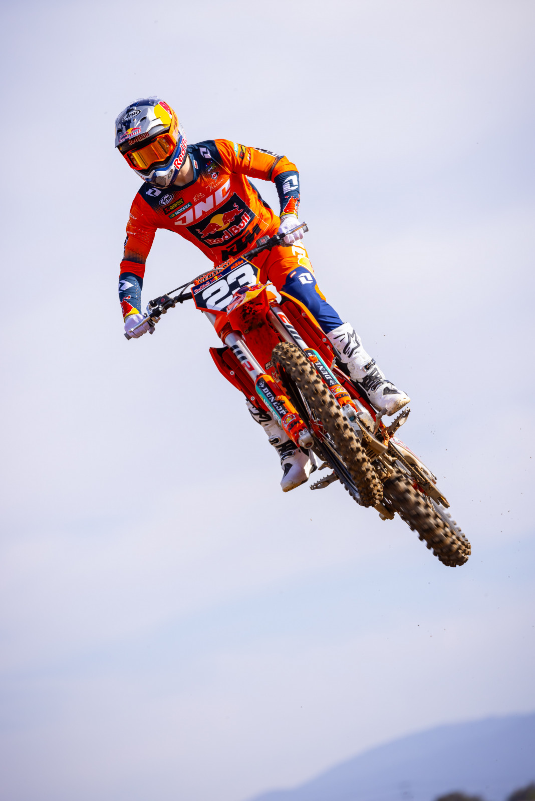 660139_BeaumerKTMDec24-Cudby-110_Team Shooting Red Bull KTM SX 2025