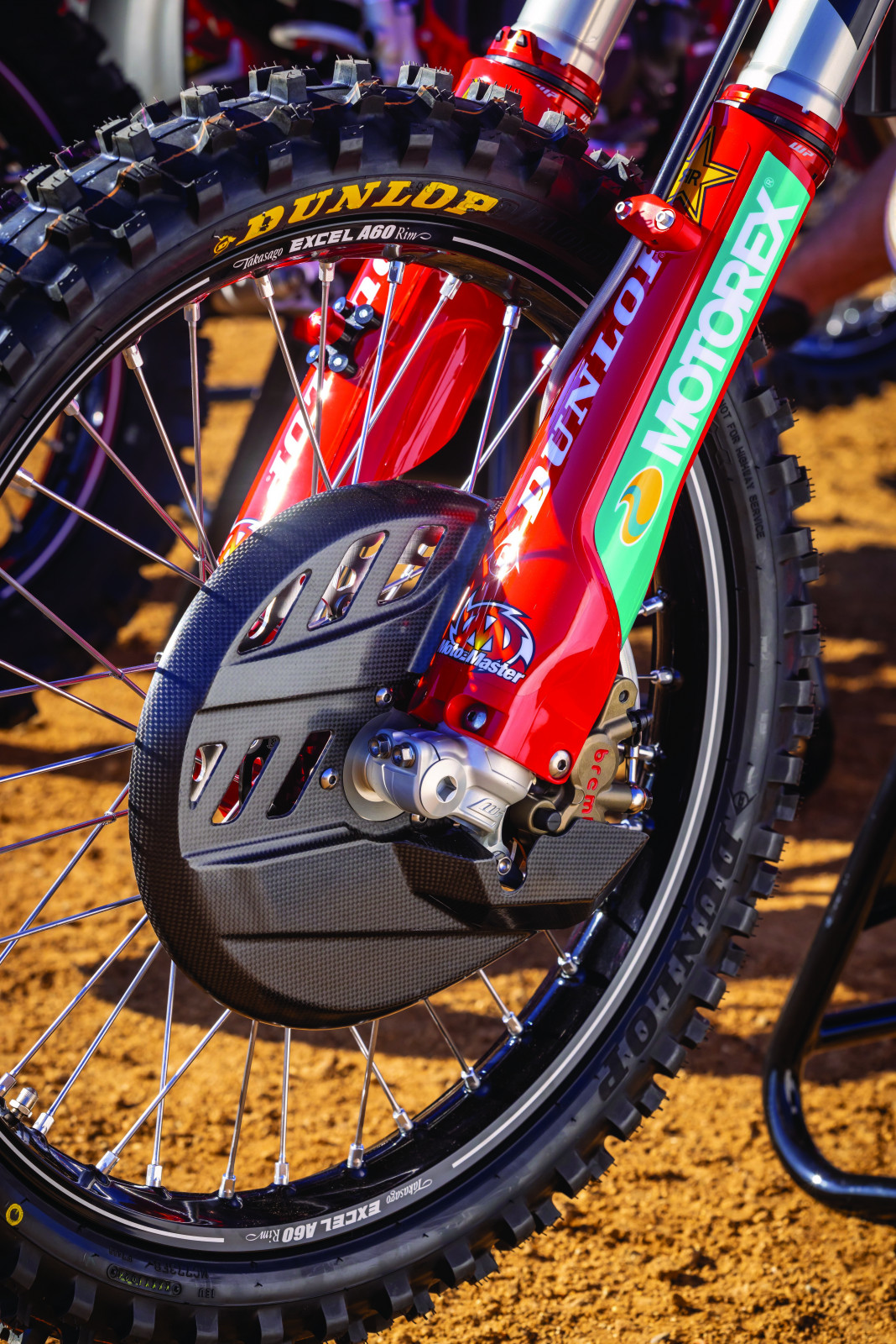 99303_GroupsMisc-GasGasDec24-Cudby-031