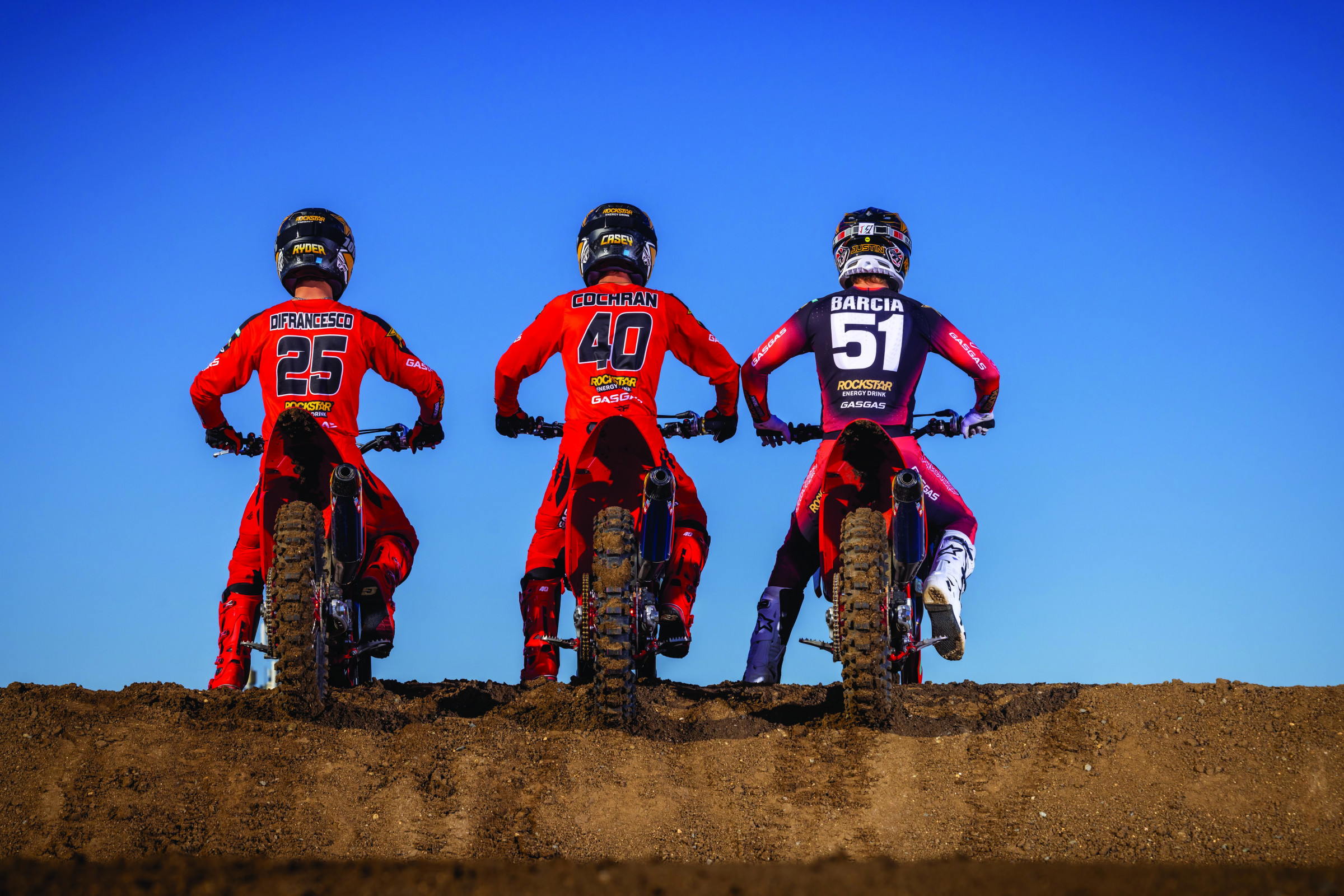 99332_GroupsMisc-GasGasDec24-Cudby-119