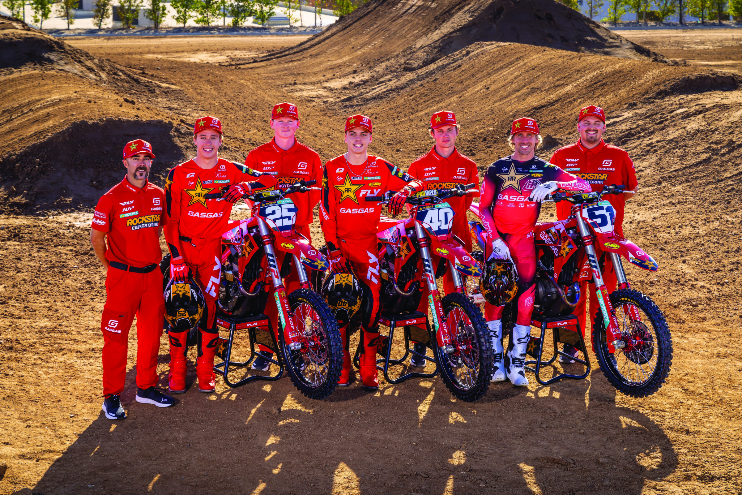 99288_GroupsMisc-GasGasDec24-Cudby-004