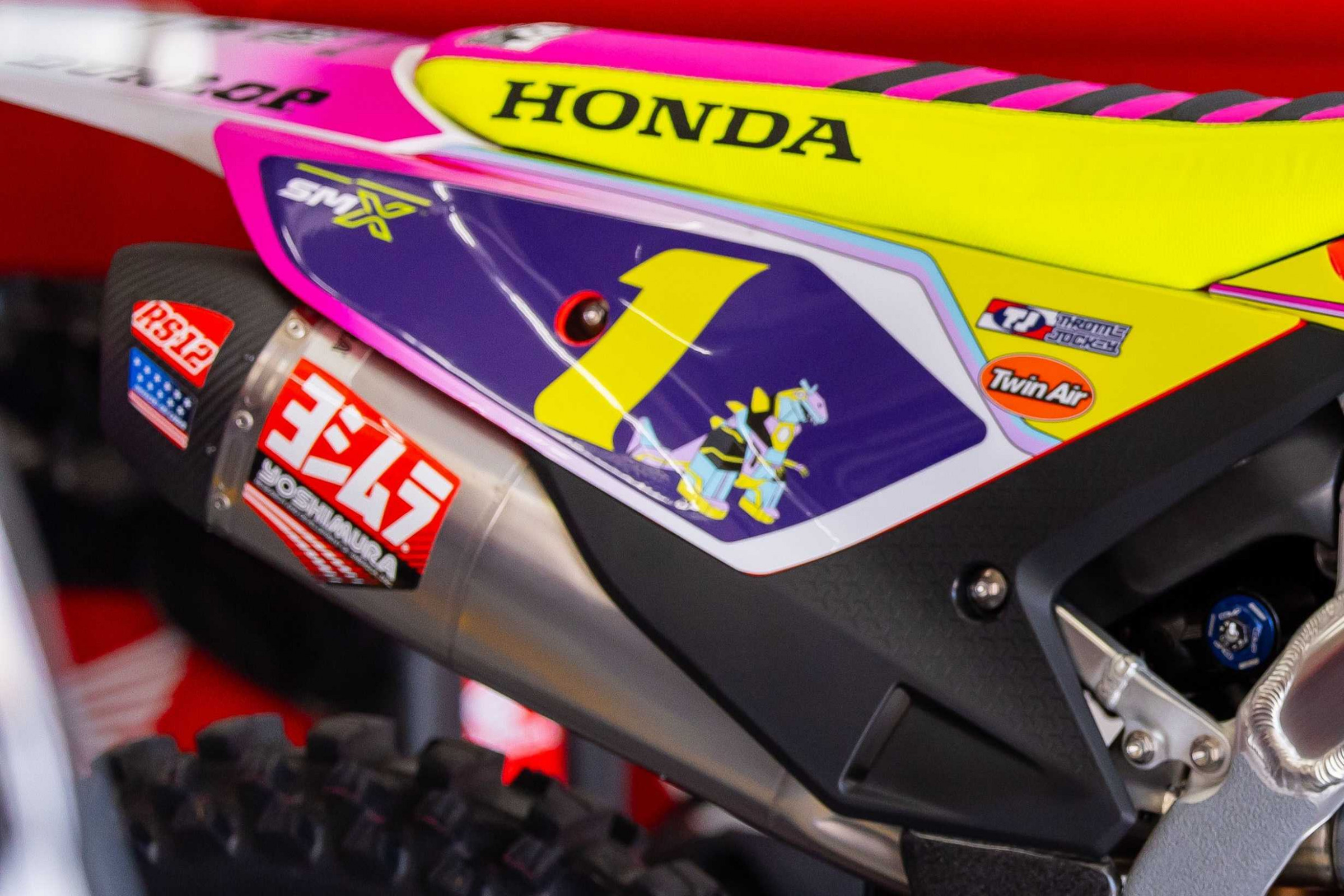 Watch: Tense Negotiations Result in New Three-Year Yoshimura Deal with Honda HRC