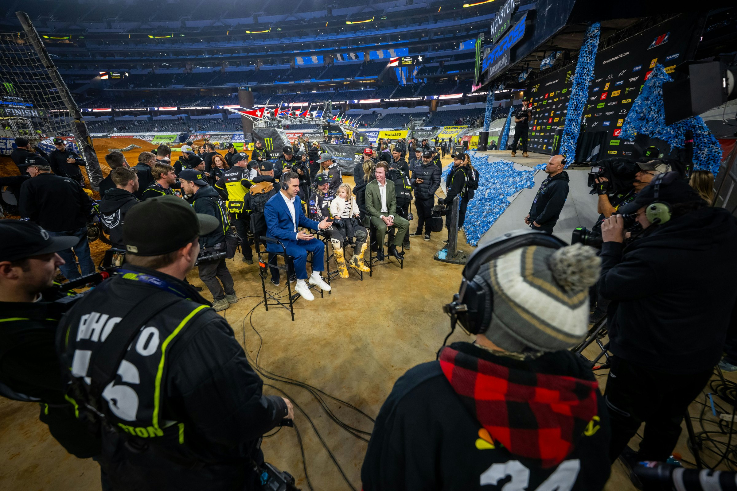 Watch: Arlington SX Videos: Extended Highlights, Post-Race SMX Insider, Press Conference, Weege Show, and More