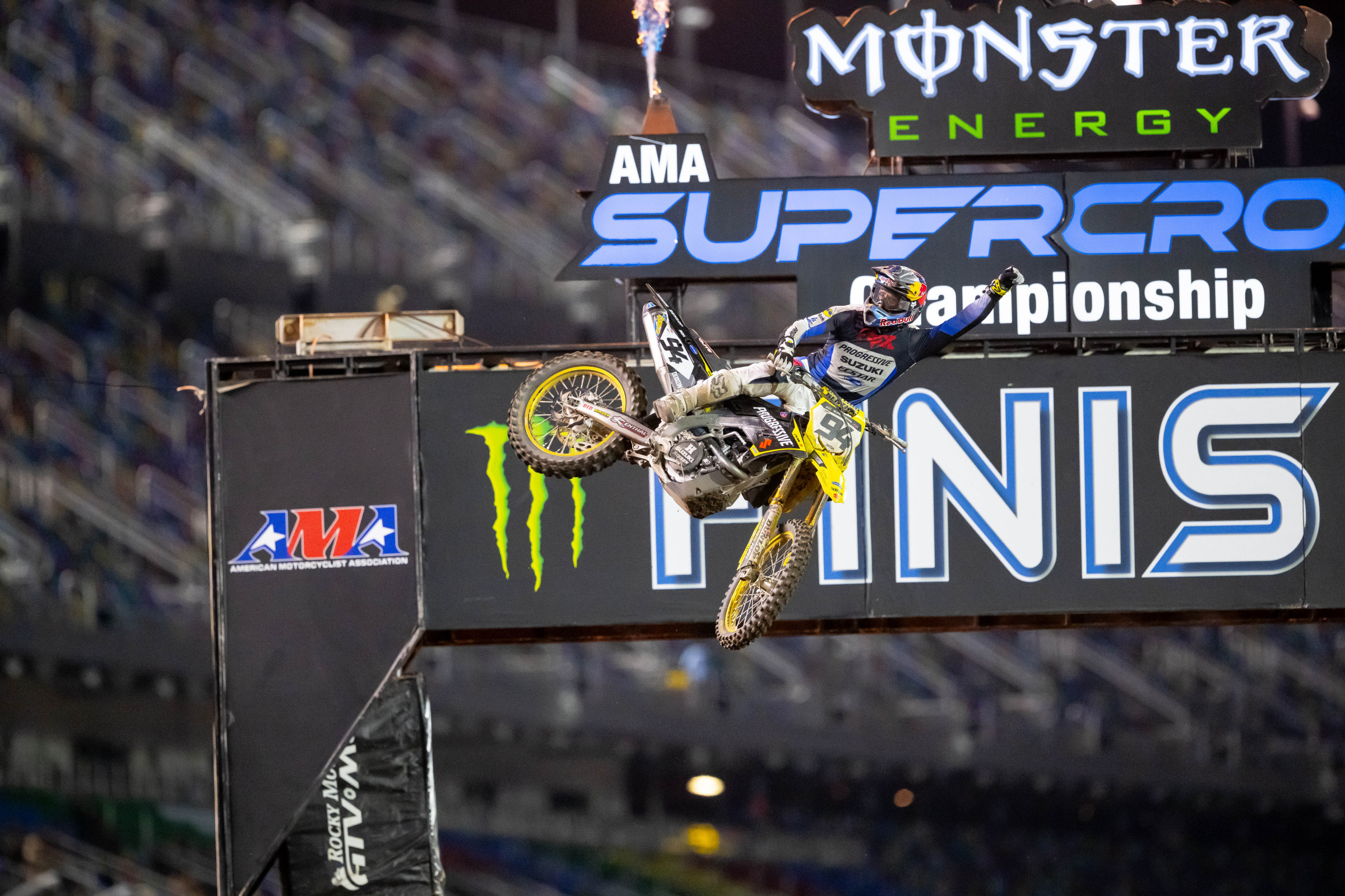 Roczen wins the Daytona SX.