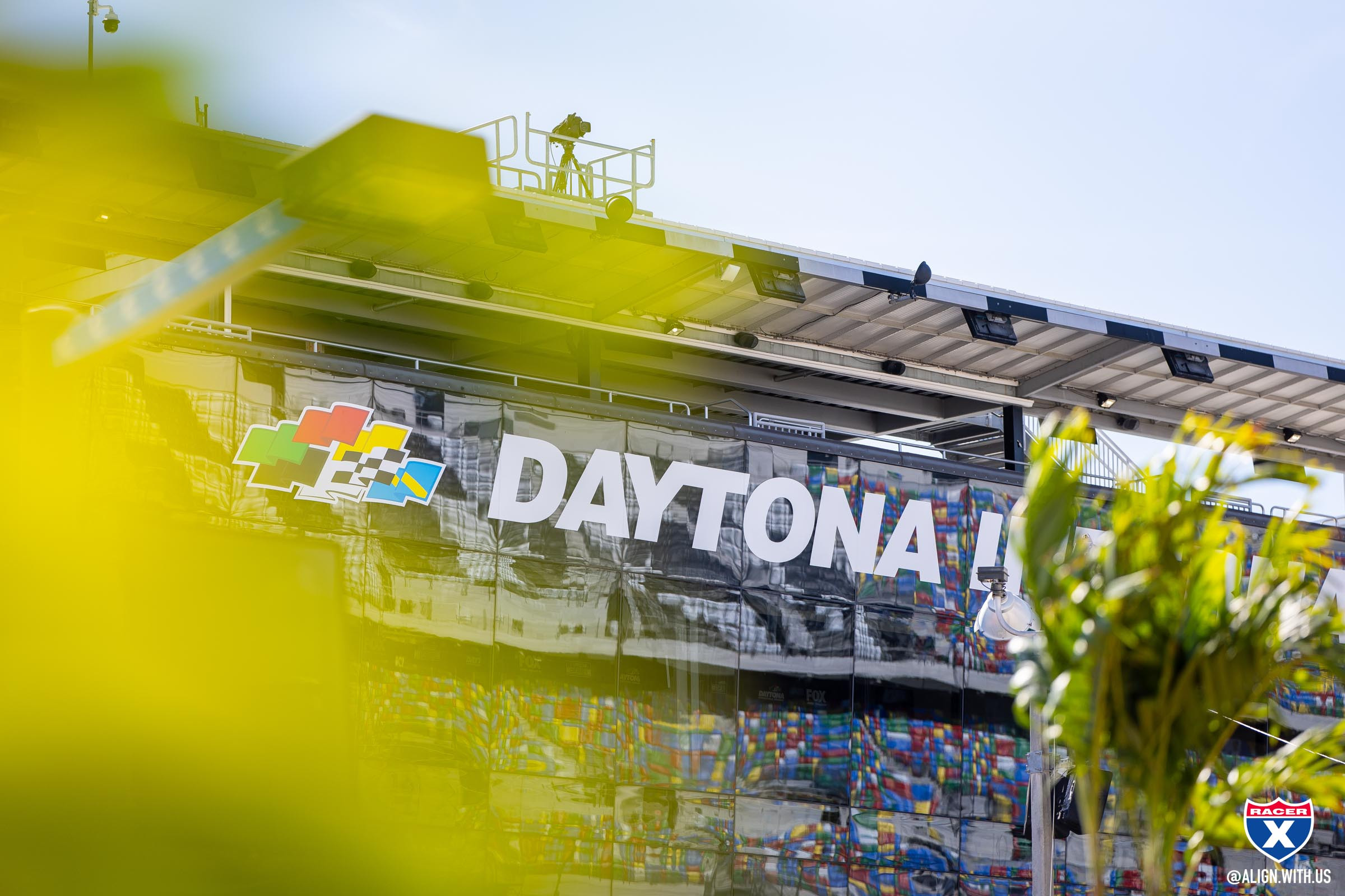 2025_DAYTONA_SX_ALIGN_MEDIA_X_RACER_X_001