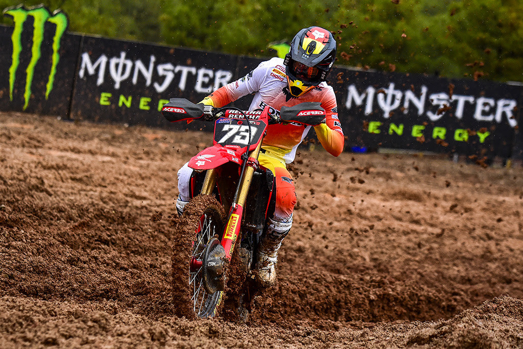 Zanchi turned a start into a clean bike and his first-ever moto win.