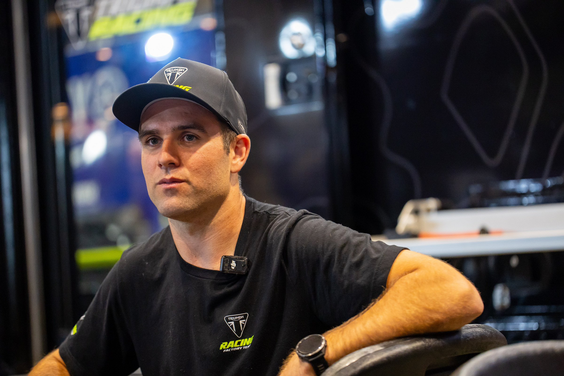 Jordon Smith is back!