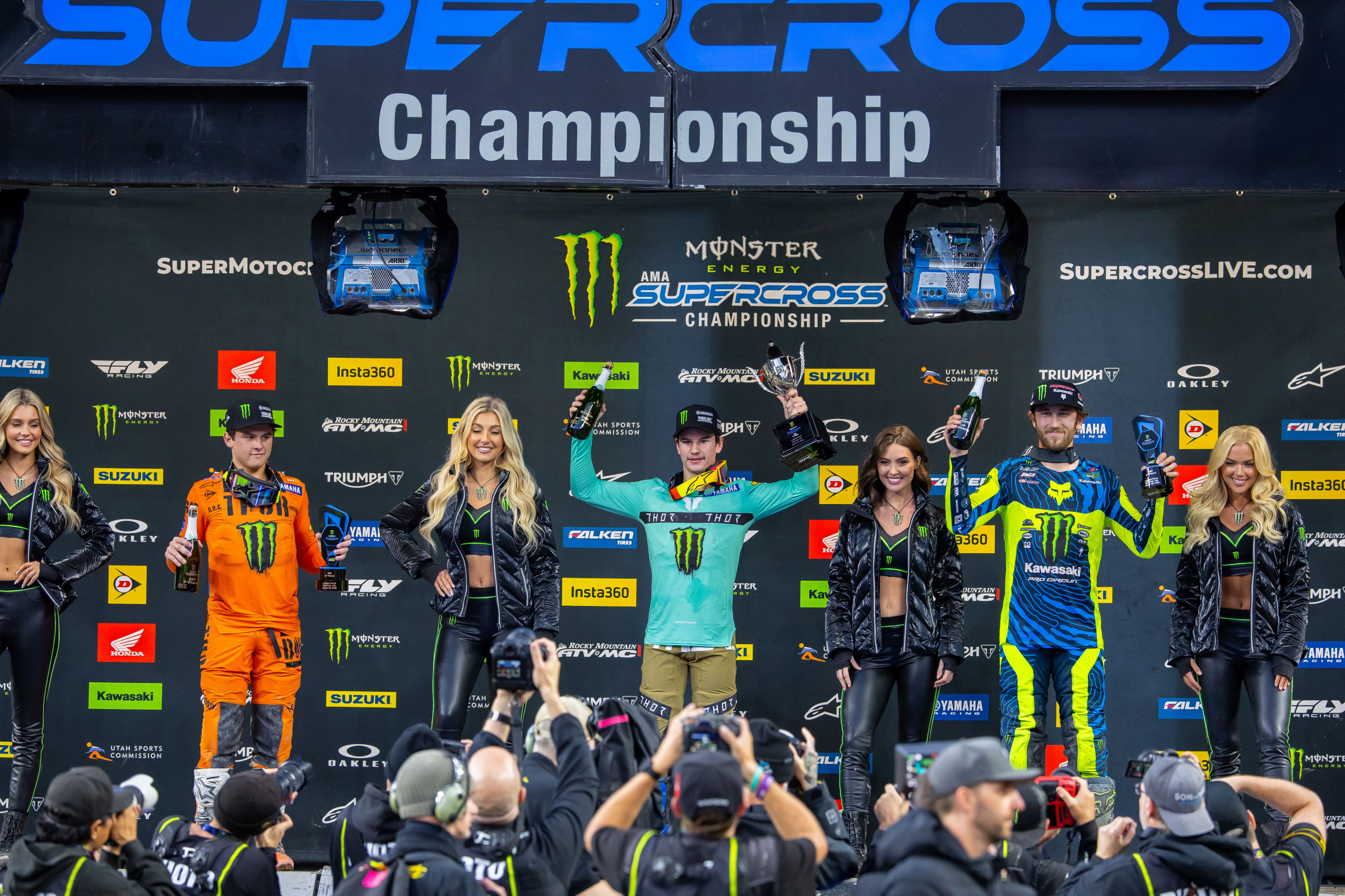 Davies broke through in Seattle for his first win as a pro.