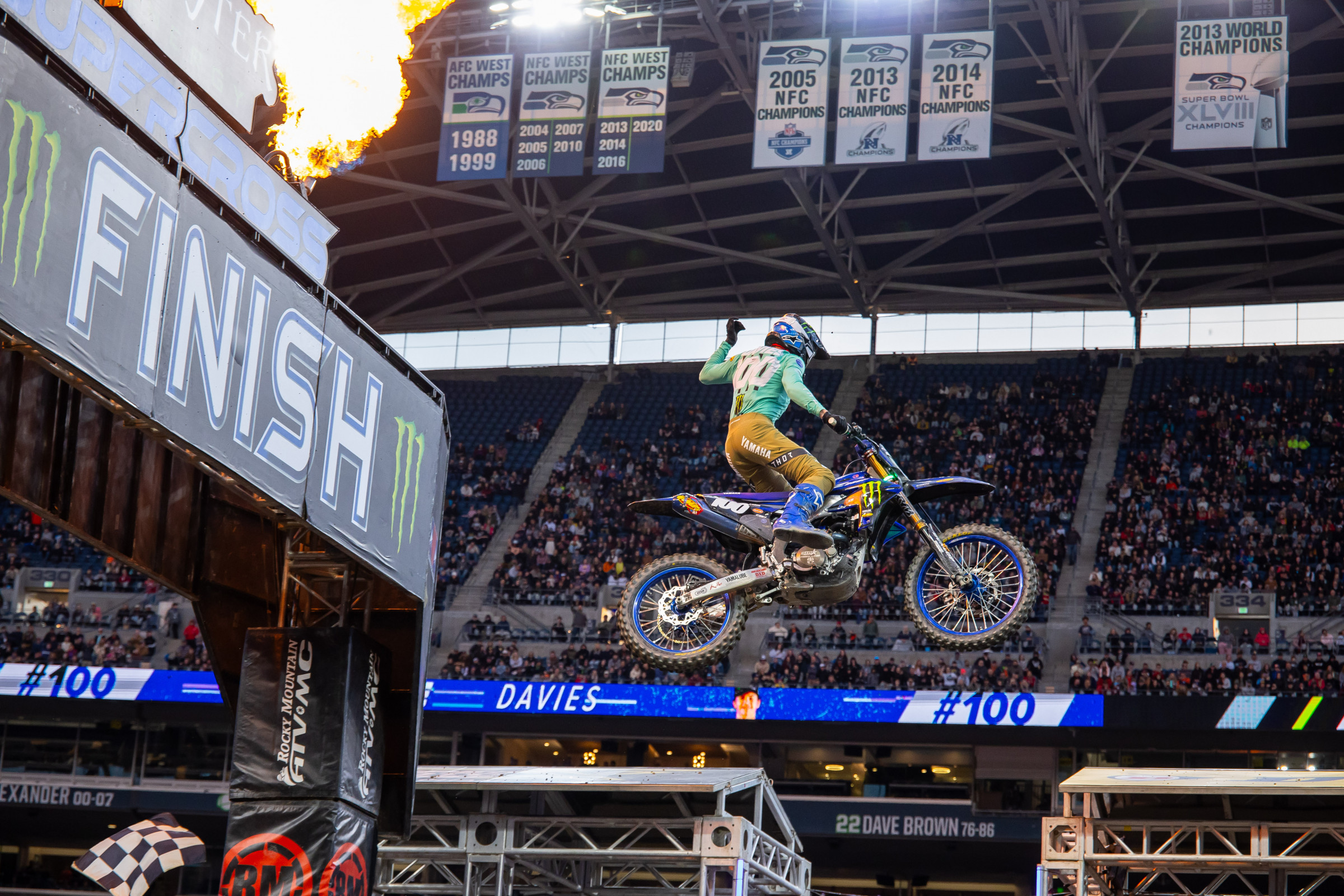 Cole Davies (Yamaha) earned his first career 250SX win.