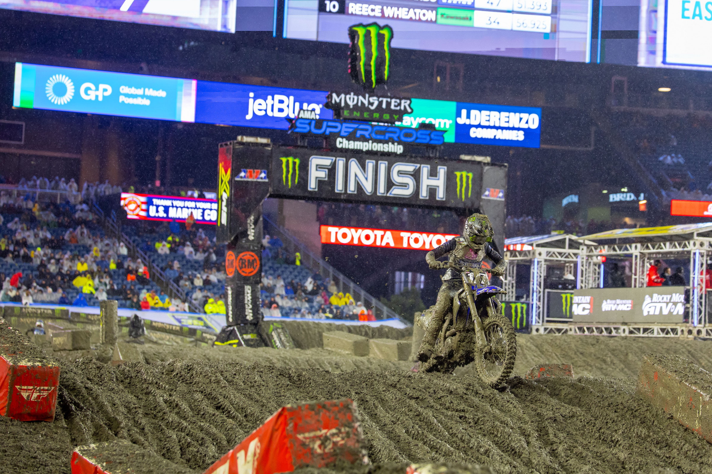 Kade Johnson (Yamaha) took the SMX Next - Supercross main event win.