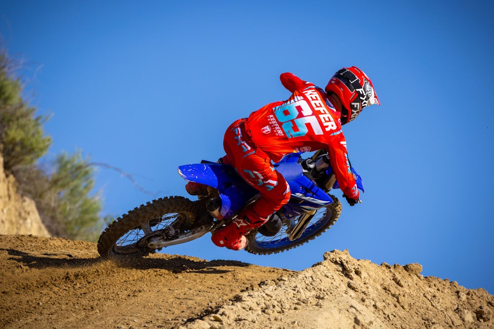 Two-Stroke Sounds! 2025 Yamaha YZ125 Test