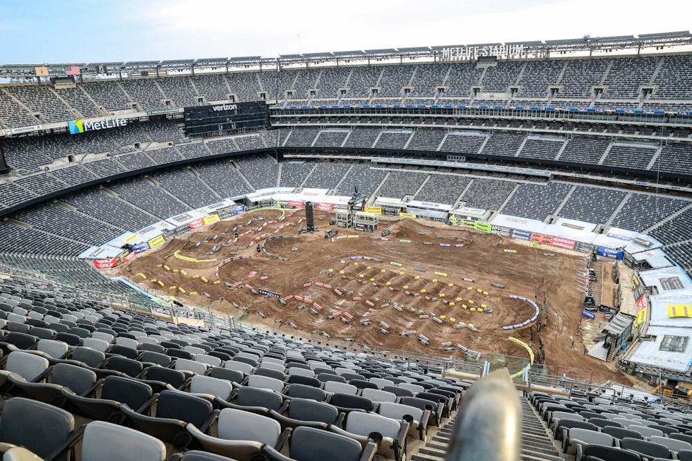 Live Written Updates and Results From East Rutherford Supercross