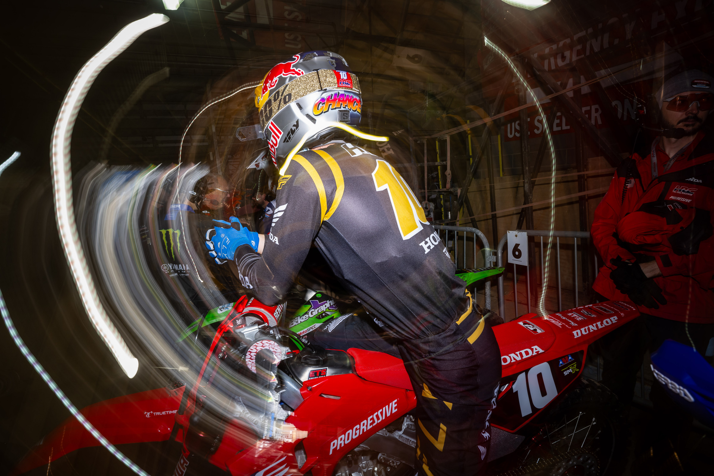 A crash would unfortunately end Hymas' night earlier than expected.