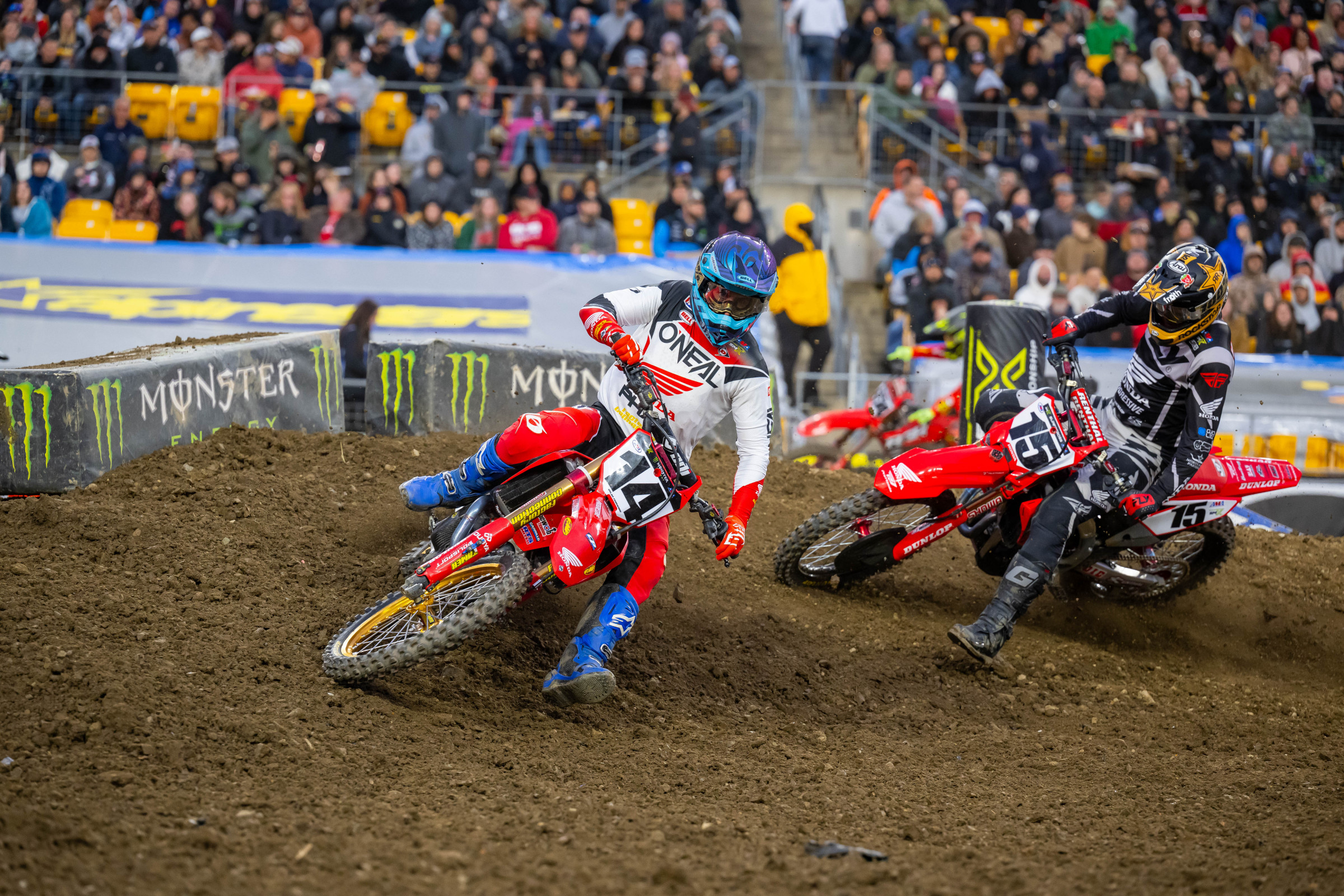 Ferrandis (#14) and Wilson (#15) had a nice battle in the 450SX main event.