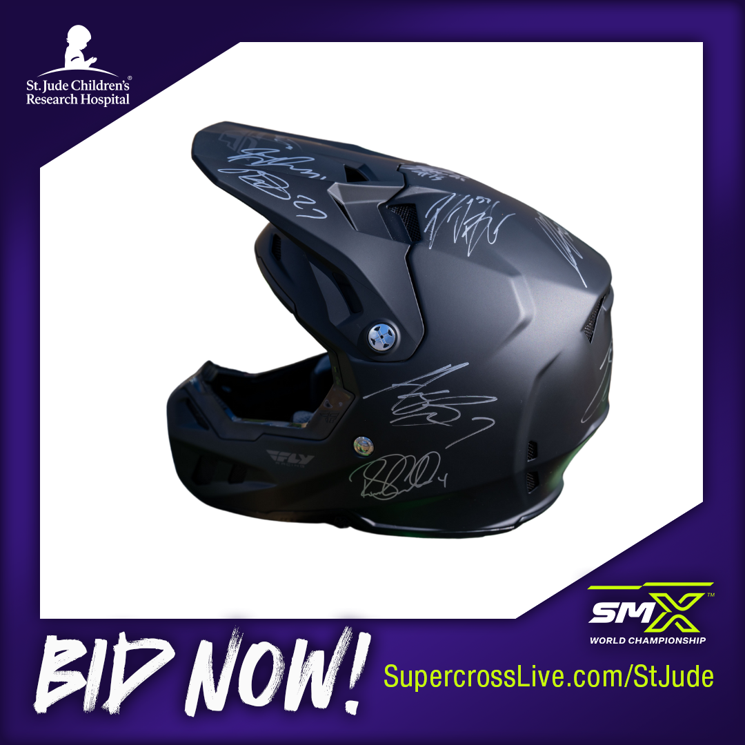 4308_ FLY Racing Helmet Autographed by 450 Class Contenders