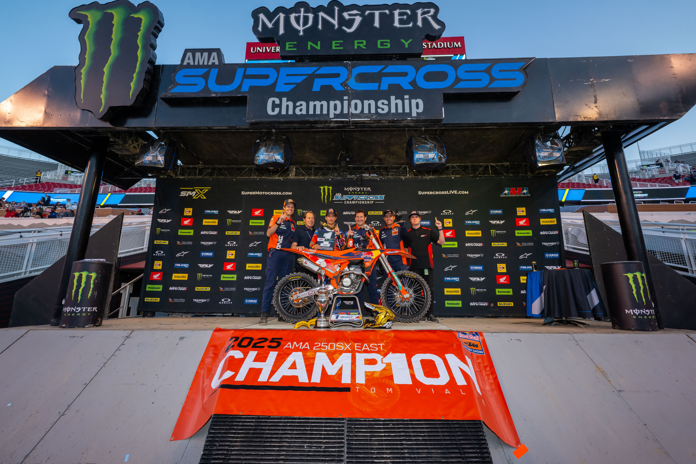 2025 250SX East Division Champion Tom Vialle and the Red Bull KTM team.