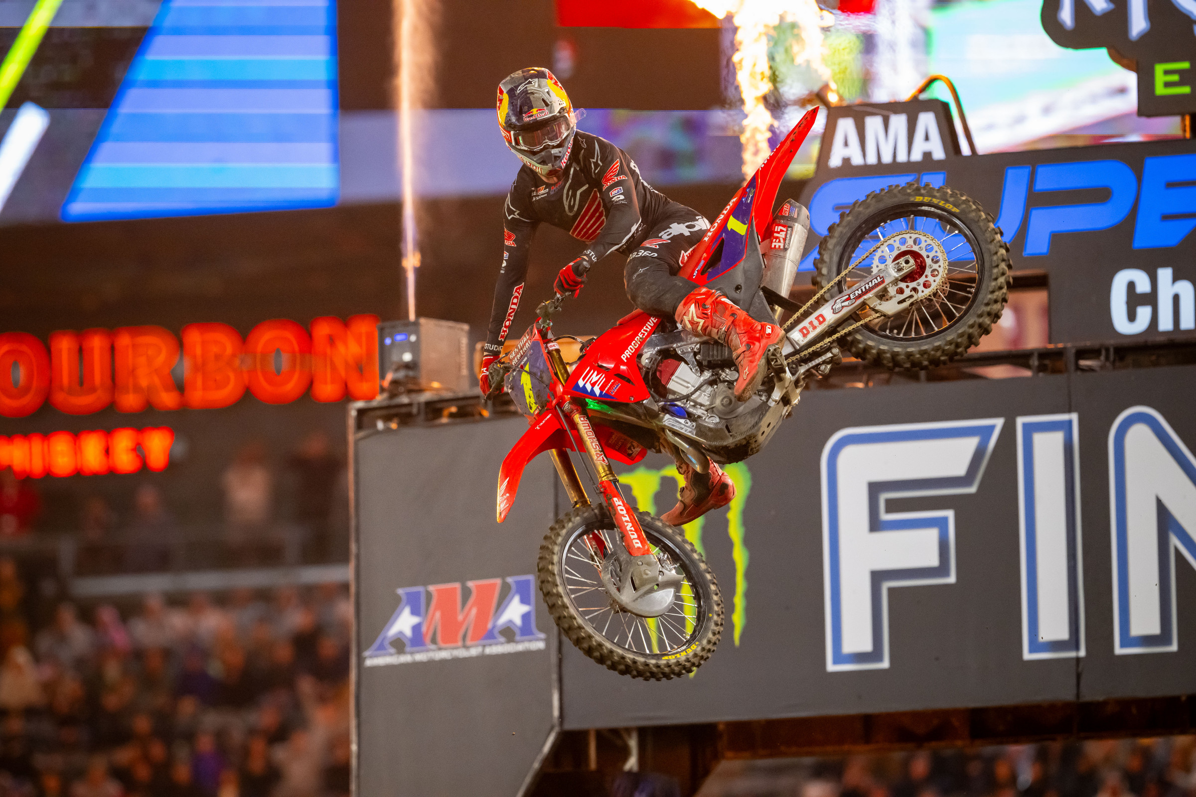 Jett Lawrence wins the Anaheim 2 SX.