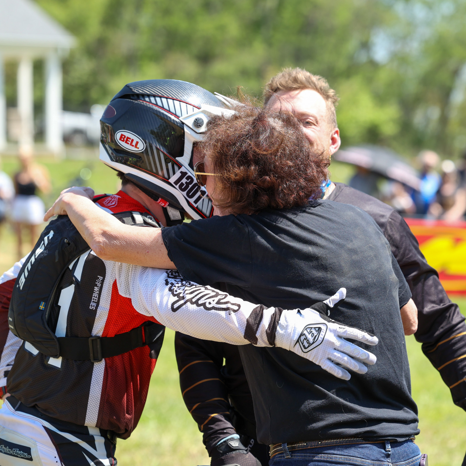 08FF821F-64E4-494A-86F8-394FA39B79B3