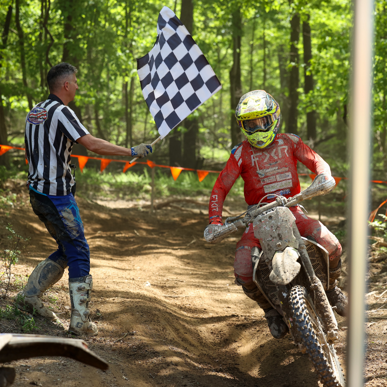 6150A08D-4E1C-4F75-BD1E-2416993B075F