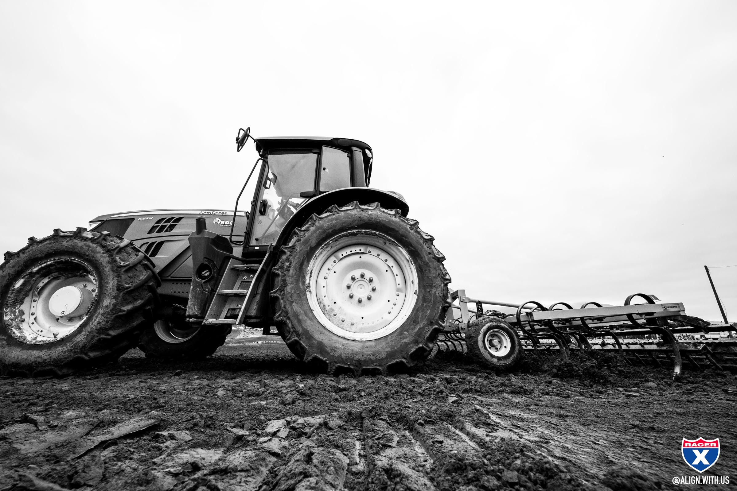 2025_FOX_RACEWAY_MX_ALIGN_MEDIA_X_RACER_X_001