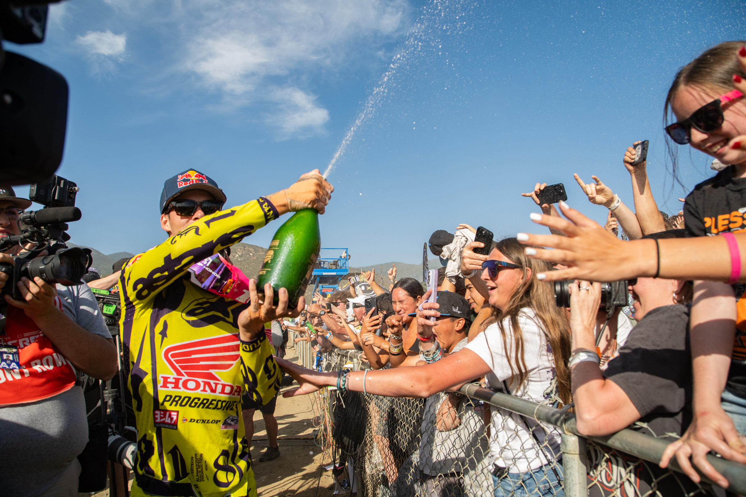 2025_FoxRacewayNational_P_KB4713