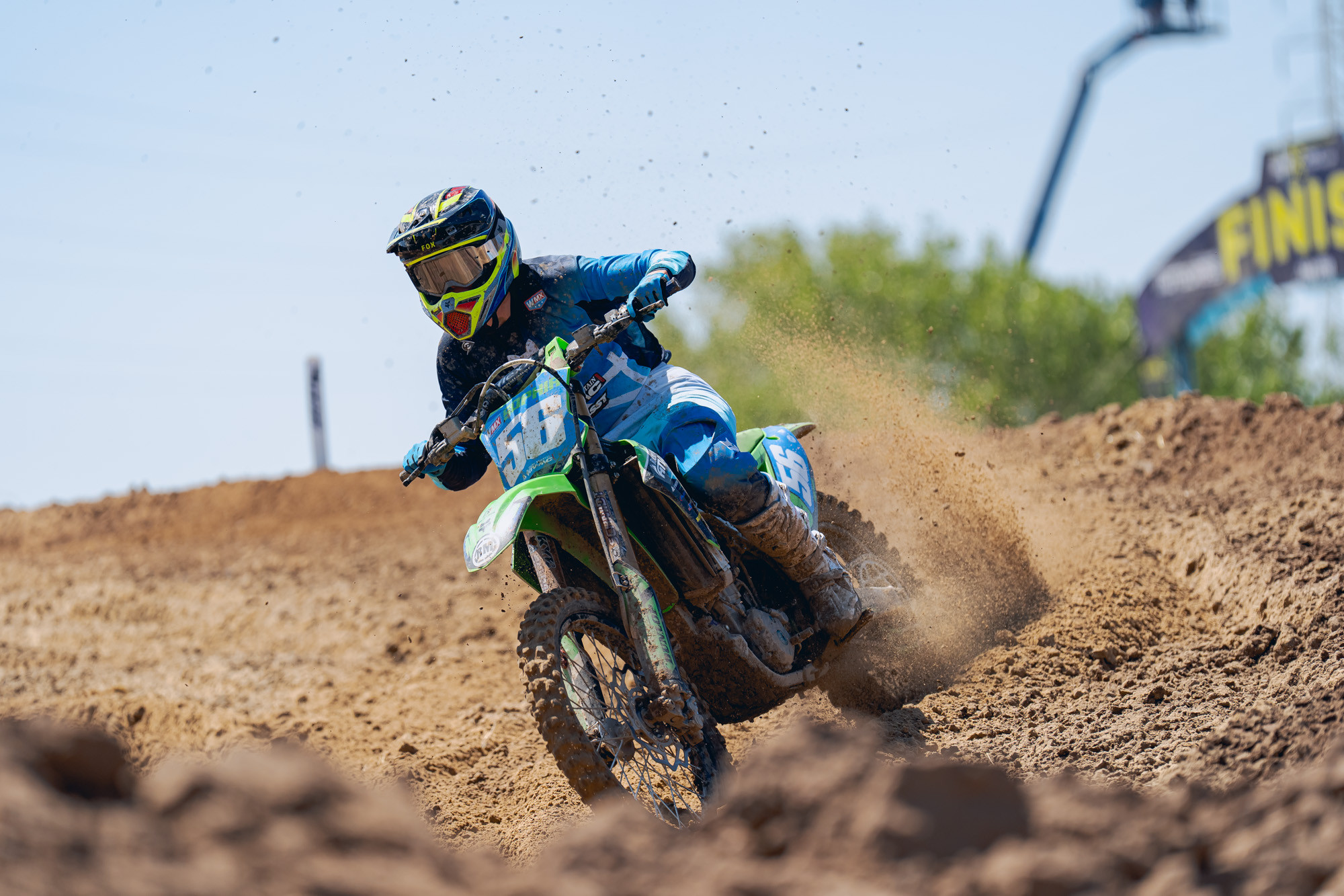 Sophie Phelps had a great battle with Lilly-Ann Pettus in the second moto.