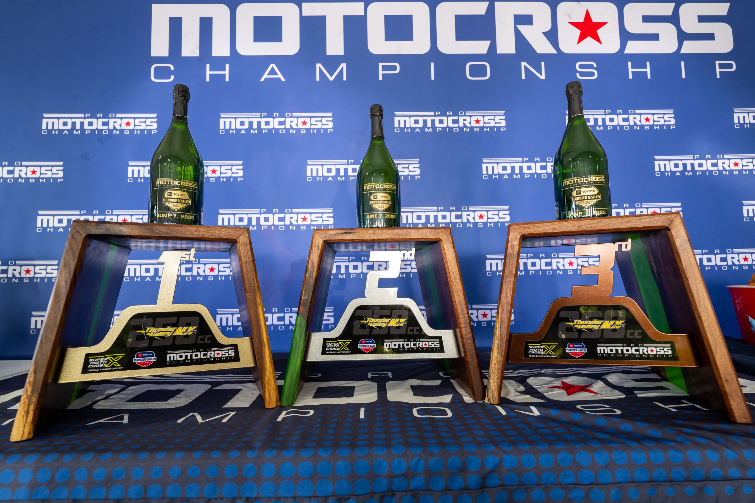 Who will be taking home the trophies today?