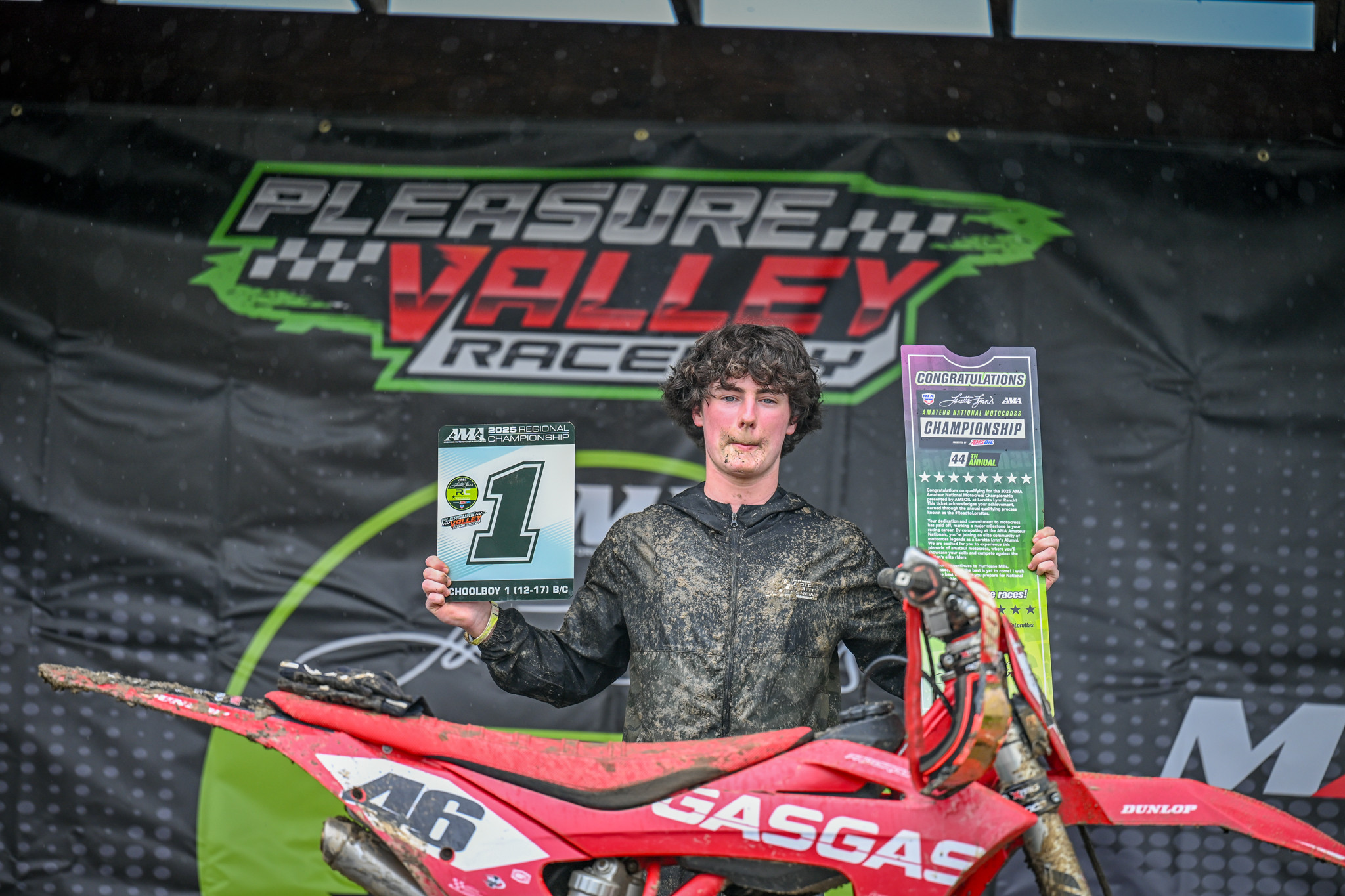 1749505037_07d749539c58c500bb34