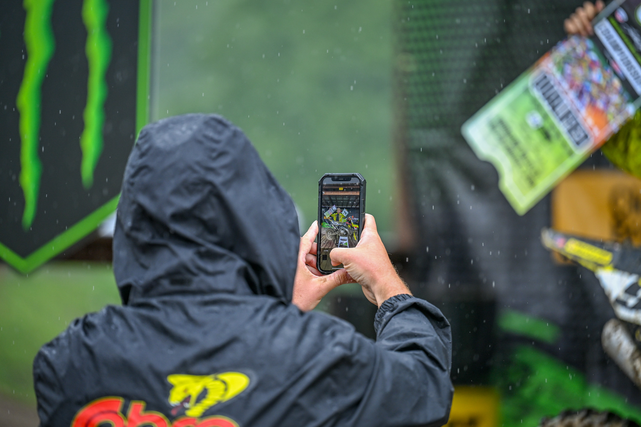 1749505130_f68b74dab58a362bce08