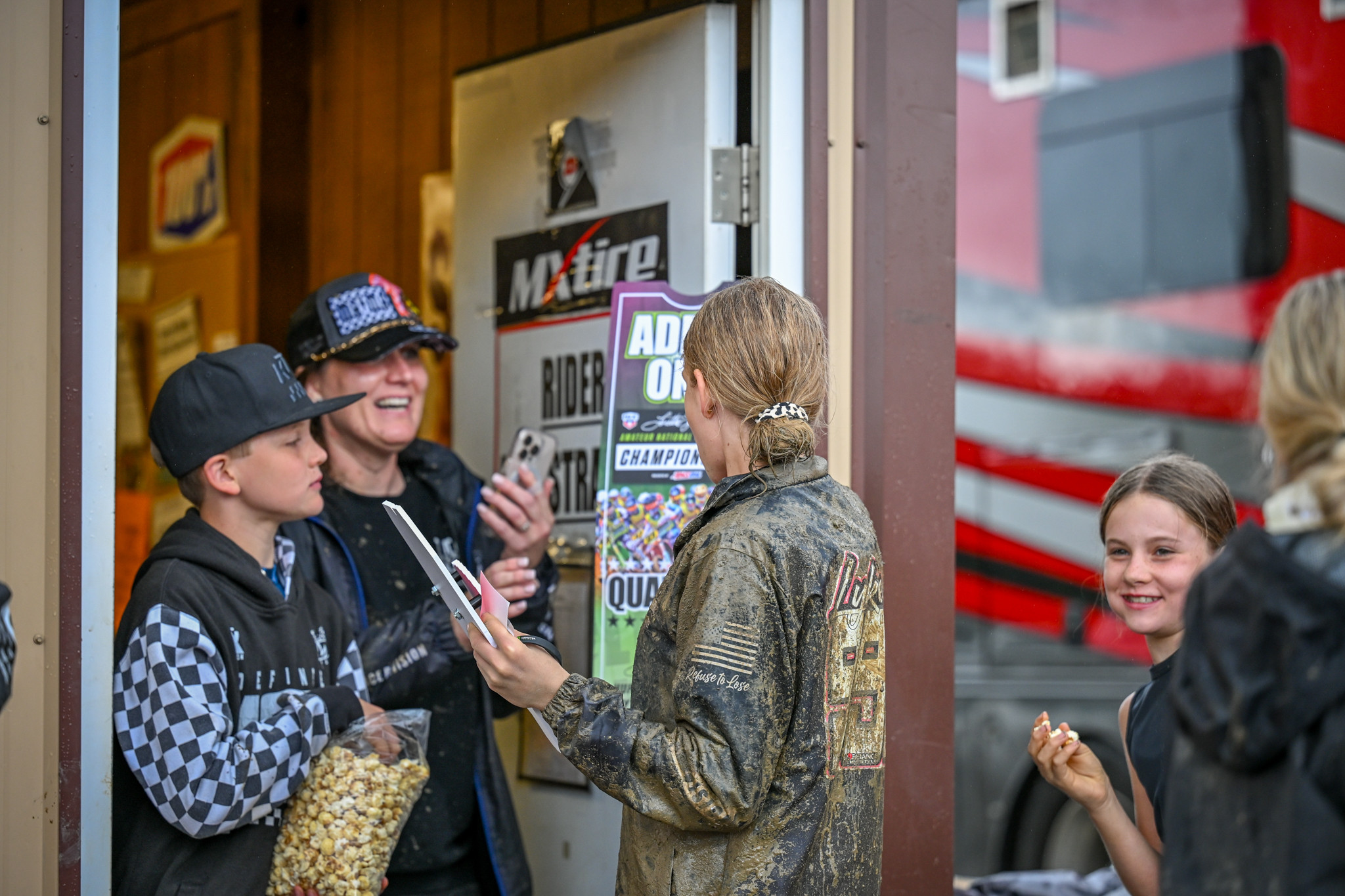 1749505322_f3ca75f85bd192c02901