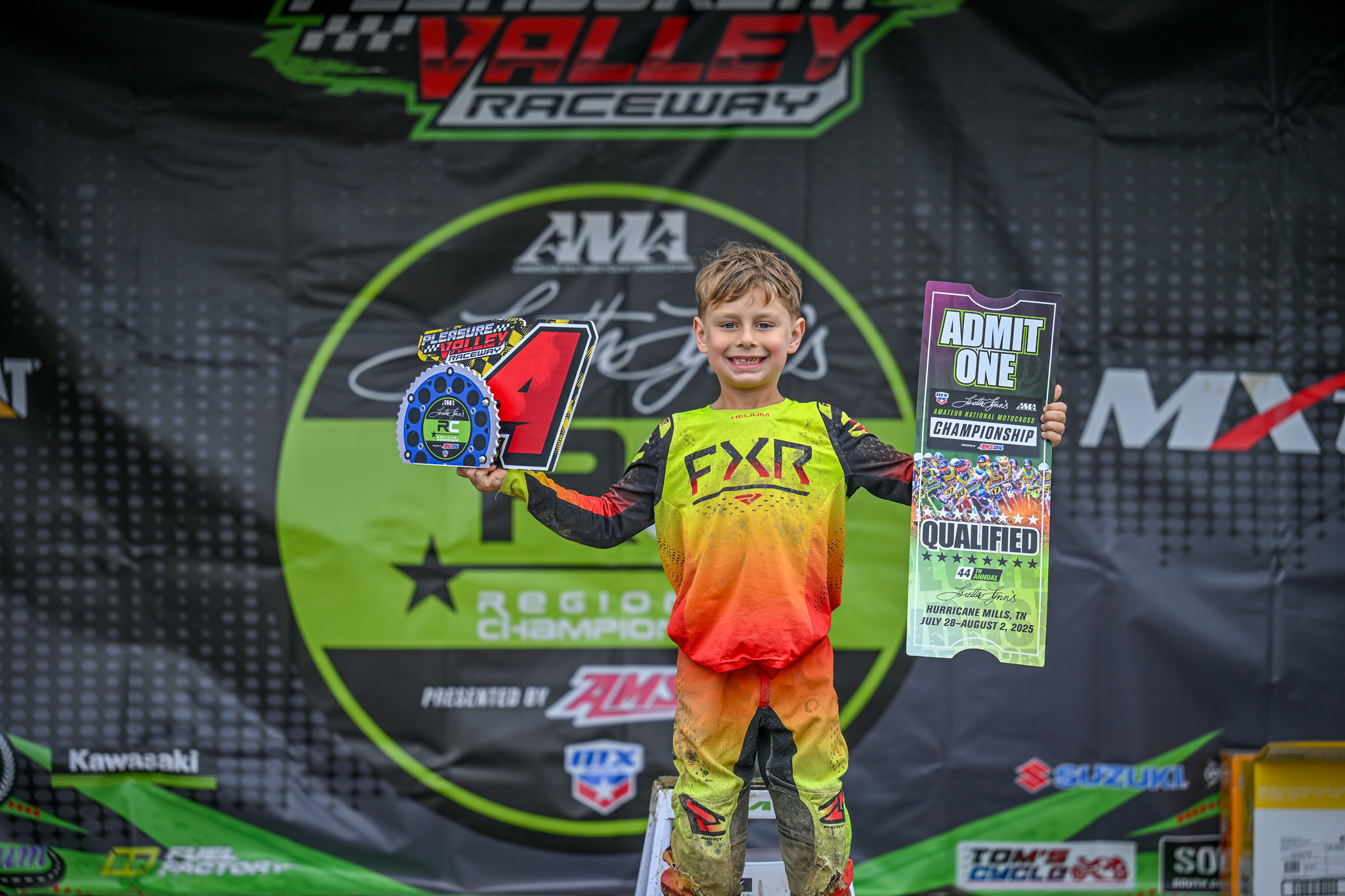 1749505328_37de0d07272fc8d41ec6