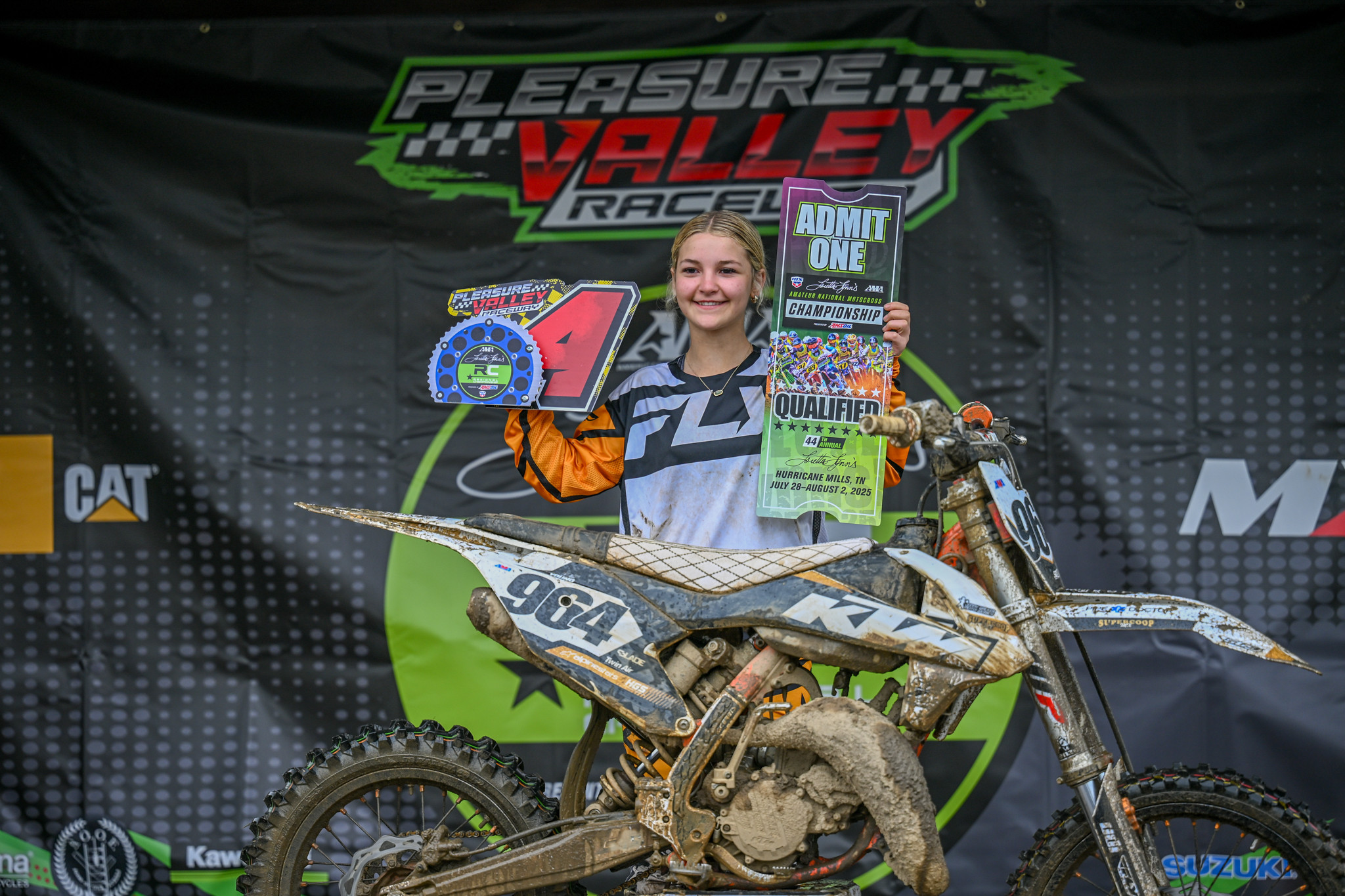 1749505329_e0e3f0c37aecb973f456