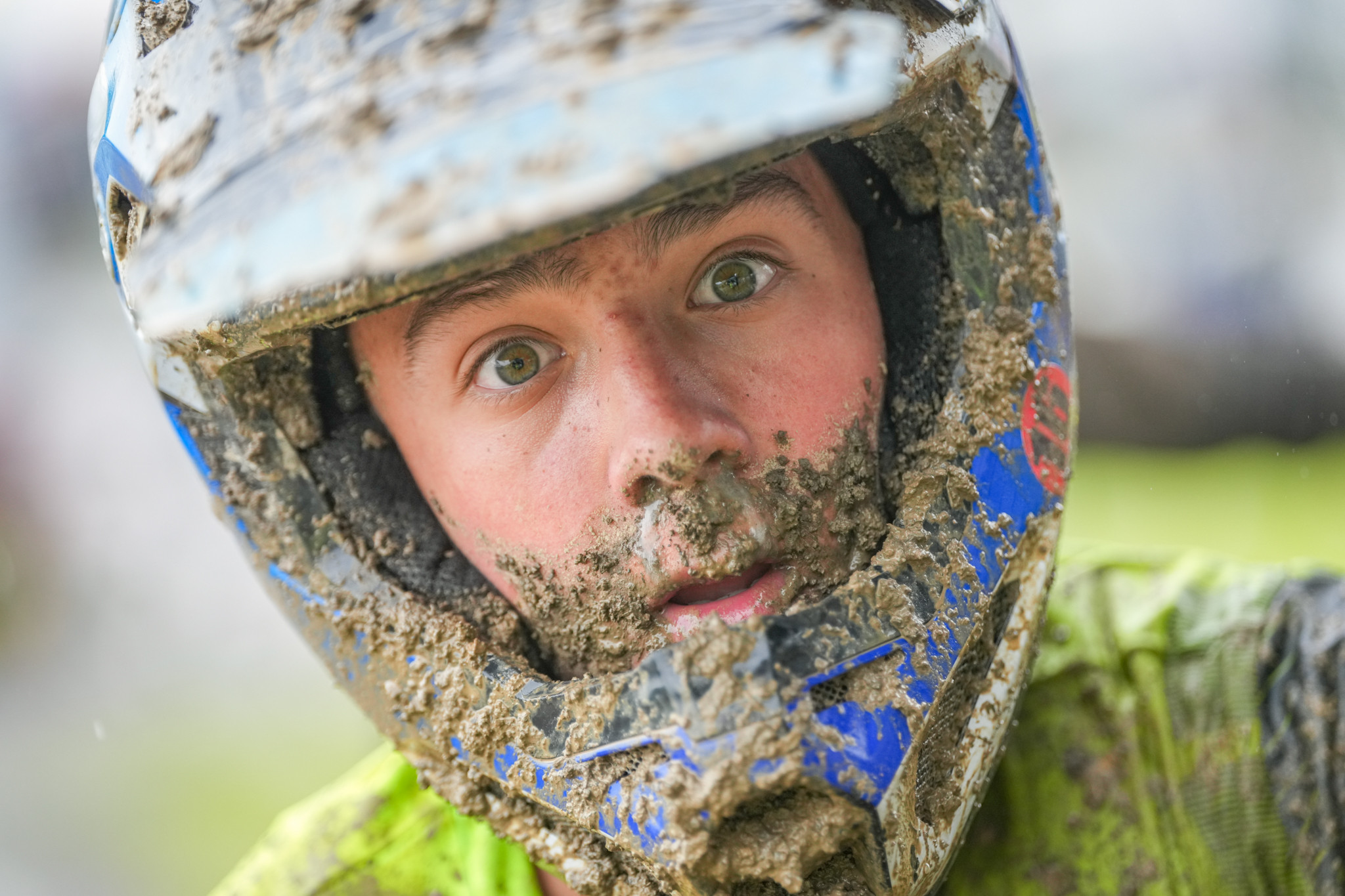 1749505457_94f27dd28d53ce3b88cd