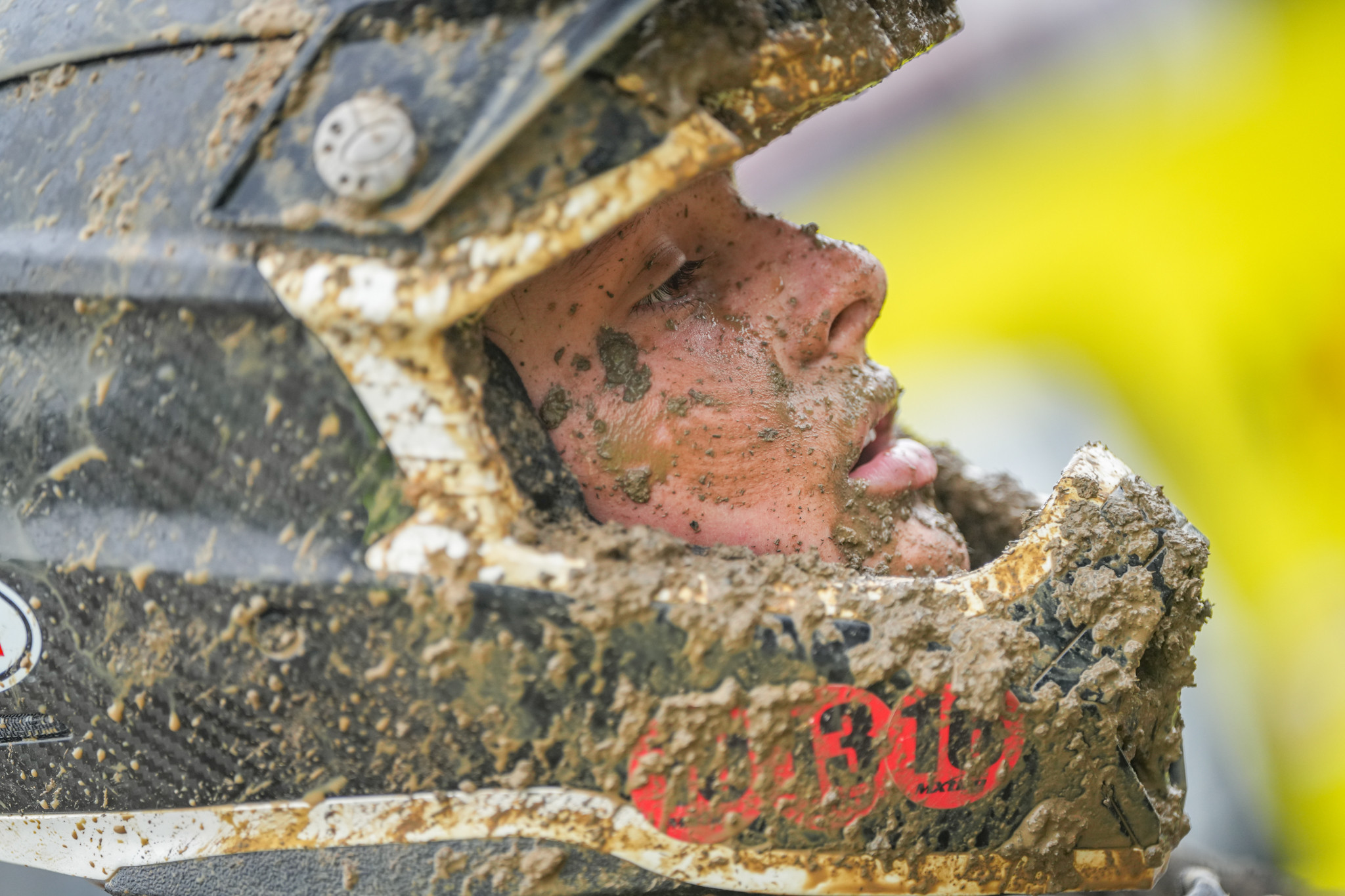 1749505460_a35bf1b46a64ee62ab02