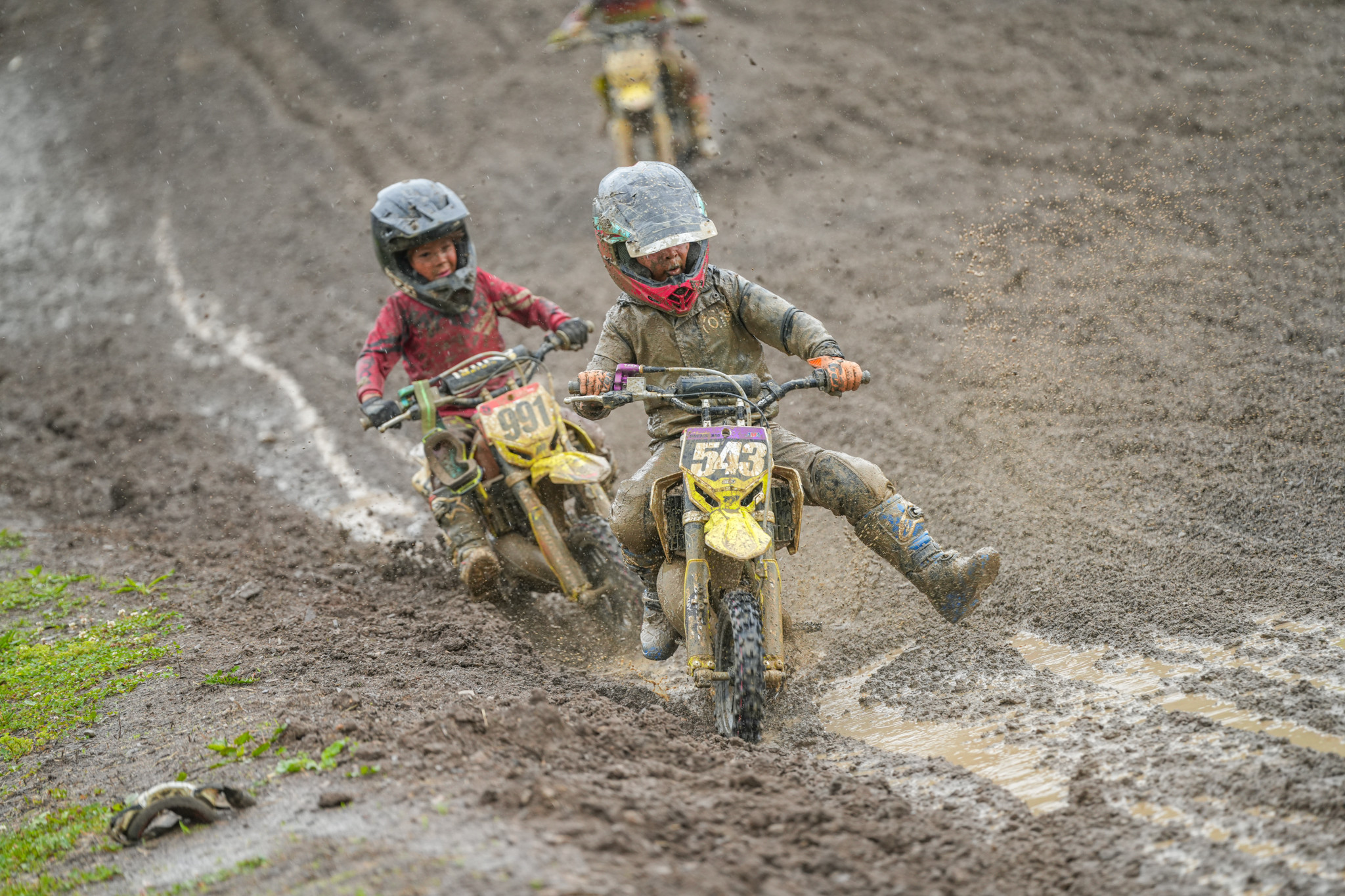 1749505468_77863e78eadfb8d49358