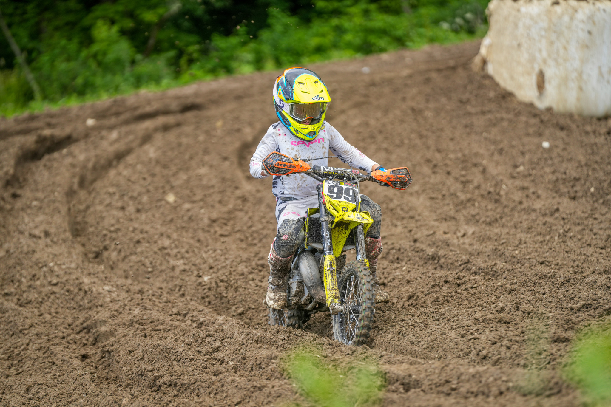 1749505785_ac77153526f82f34cd9d