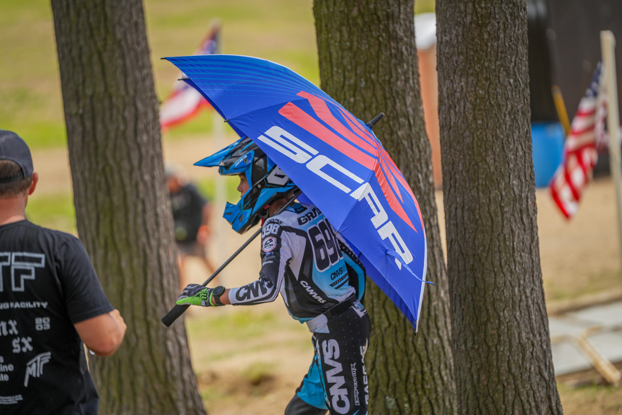 1749505784_9876b02183145a5f4f03