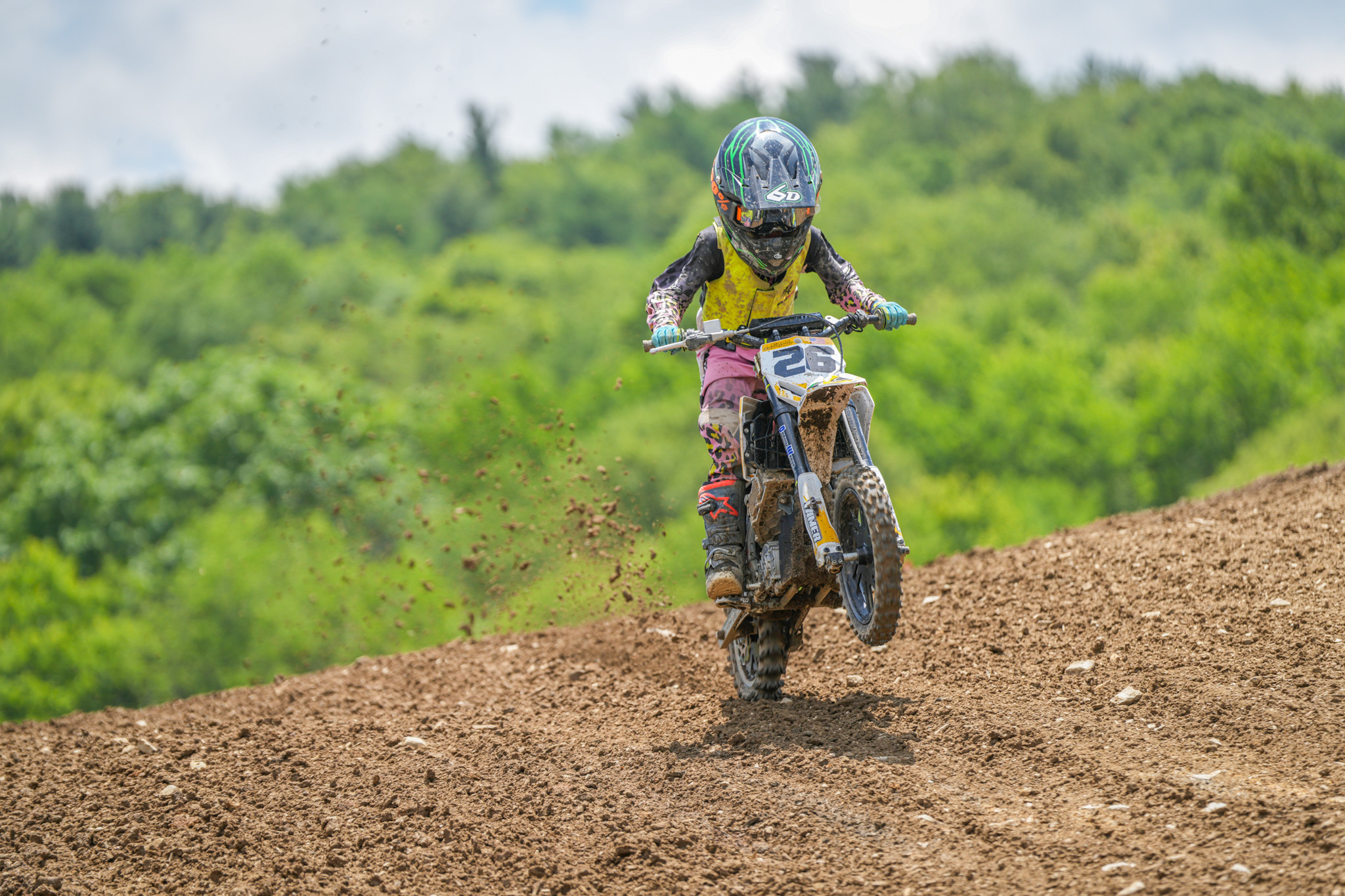 1749505787_37aefc52e9db2aa3a774