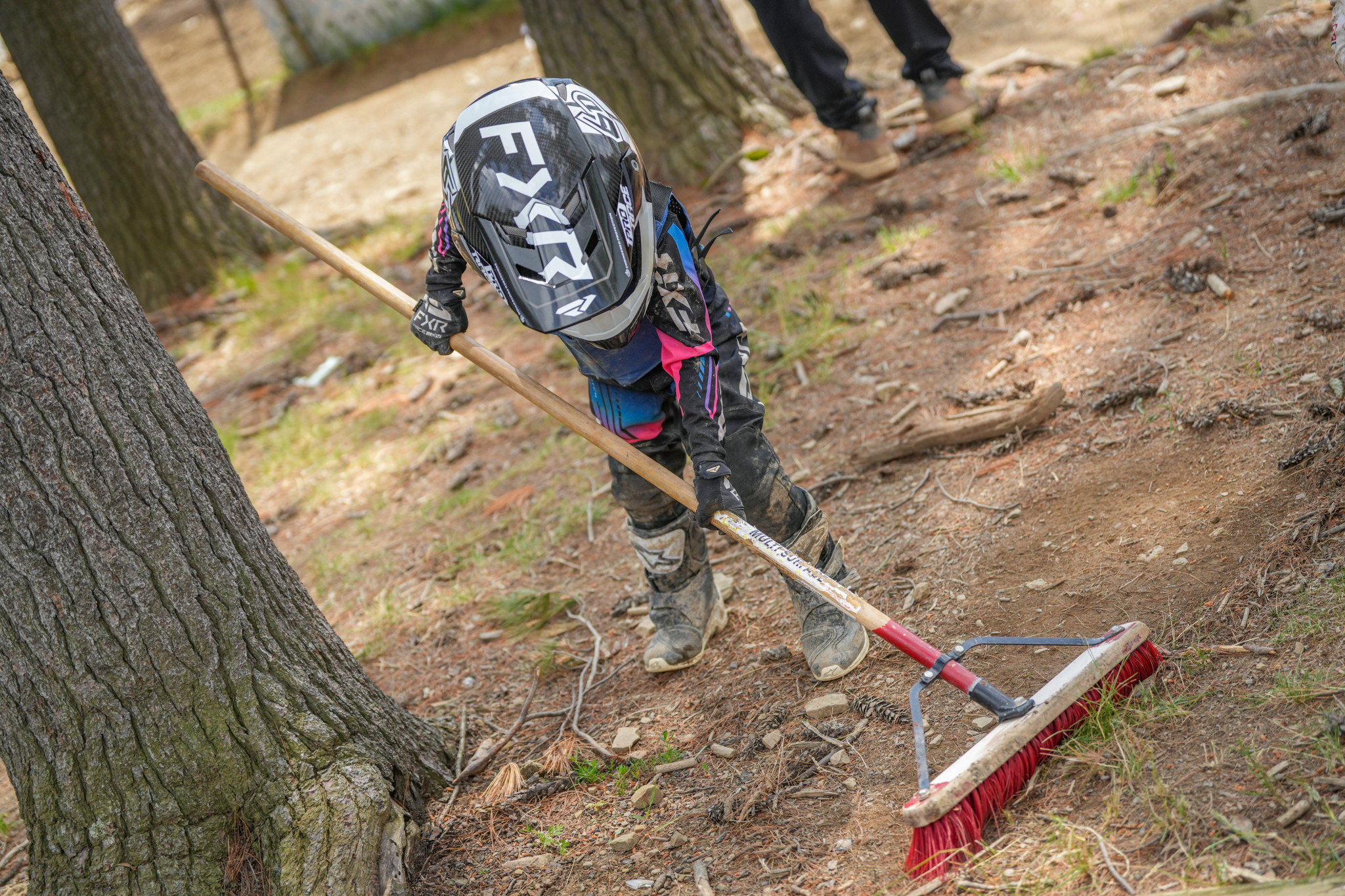 1749505788_3ba46875fc80aaa3f075