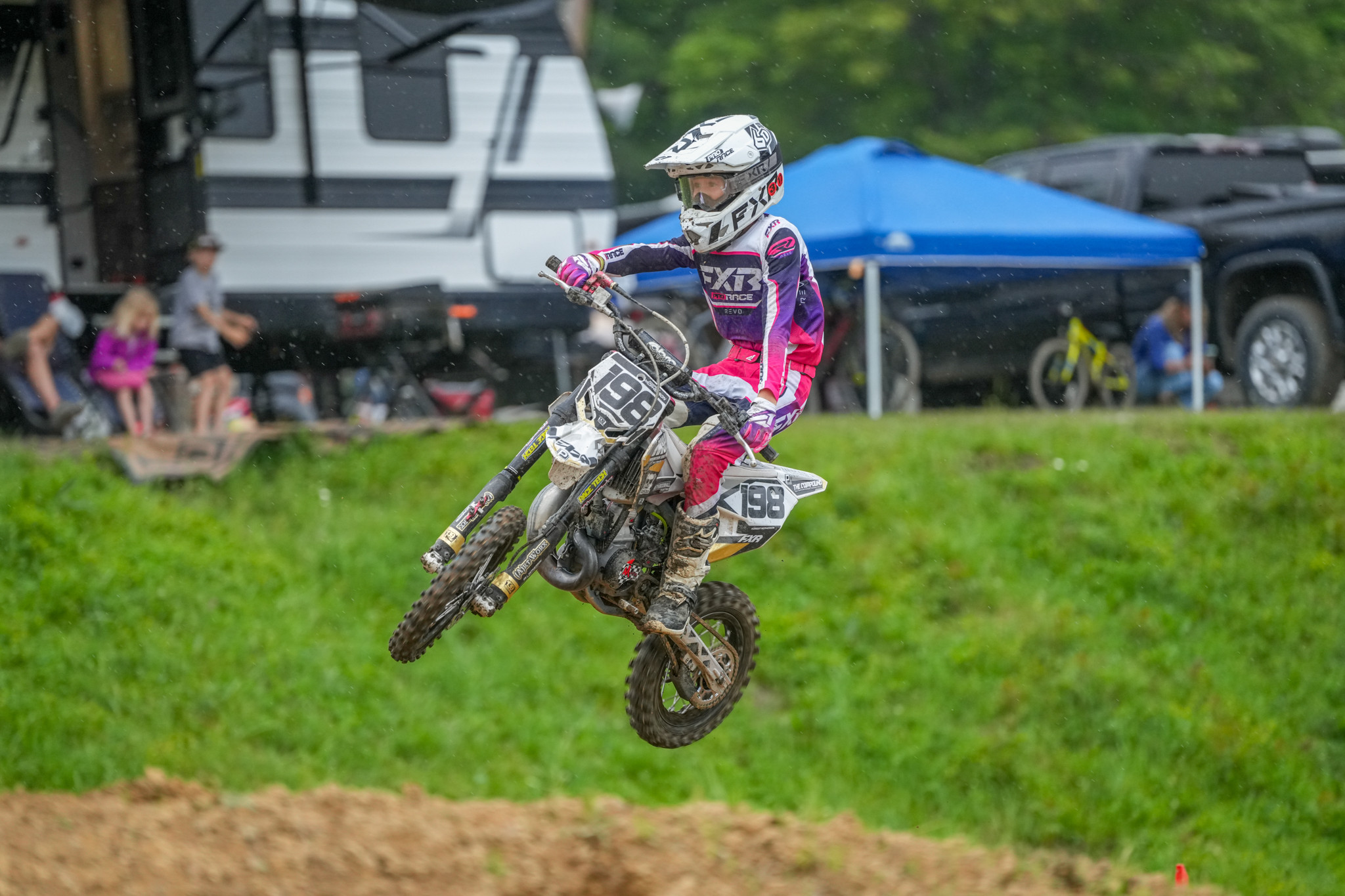 1749505915_59b83431070da2e766a8