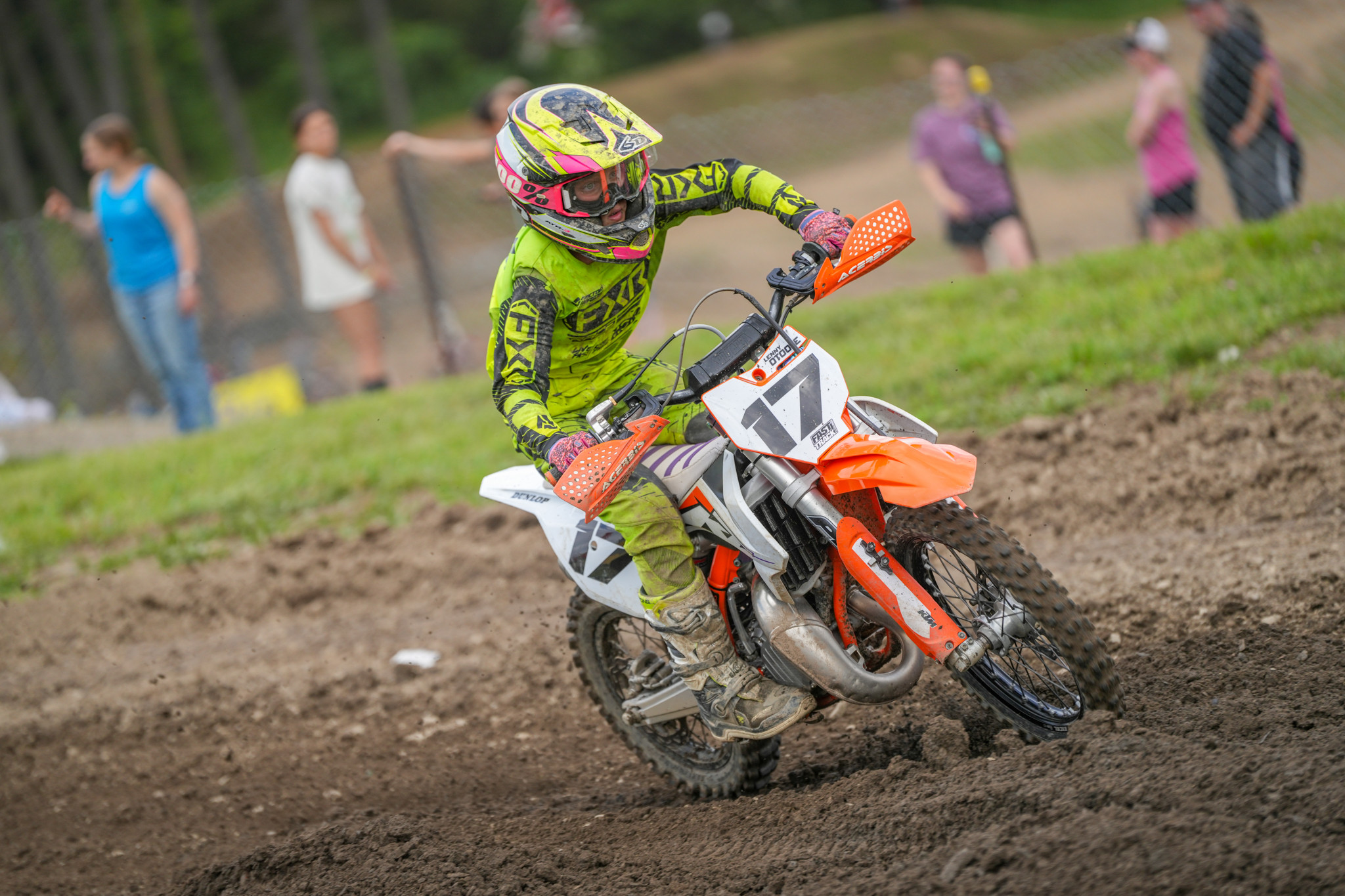 1749505923_d40dd3f0c613575e9b05