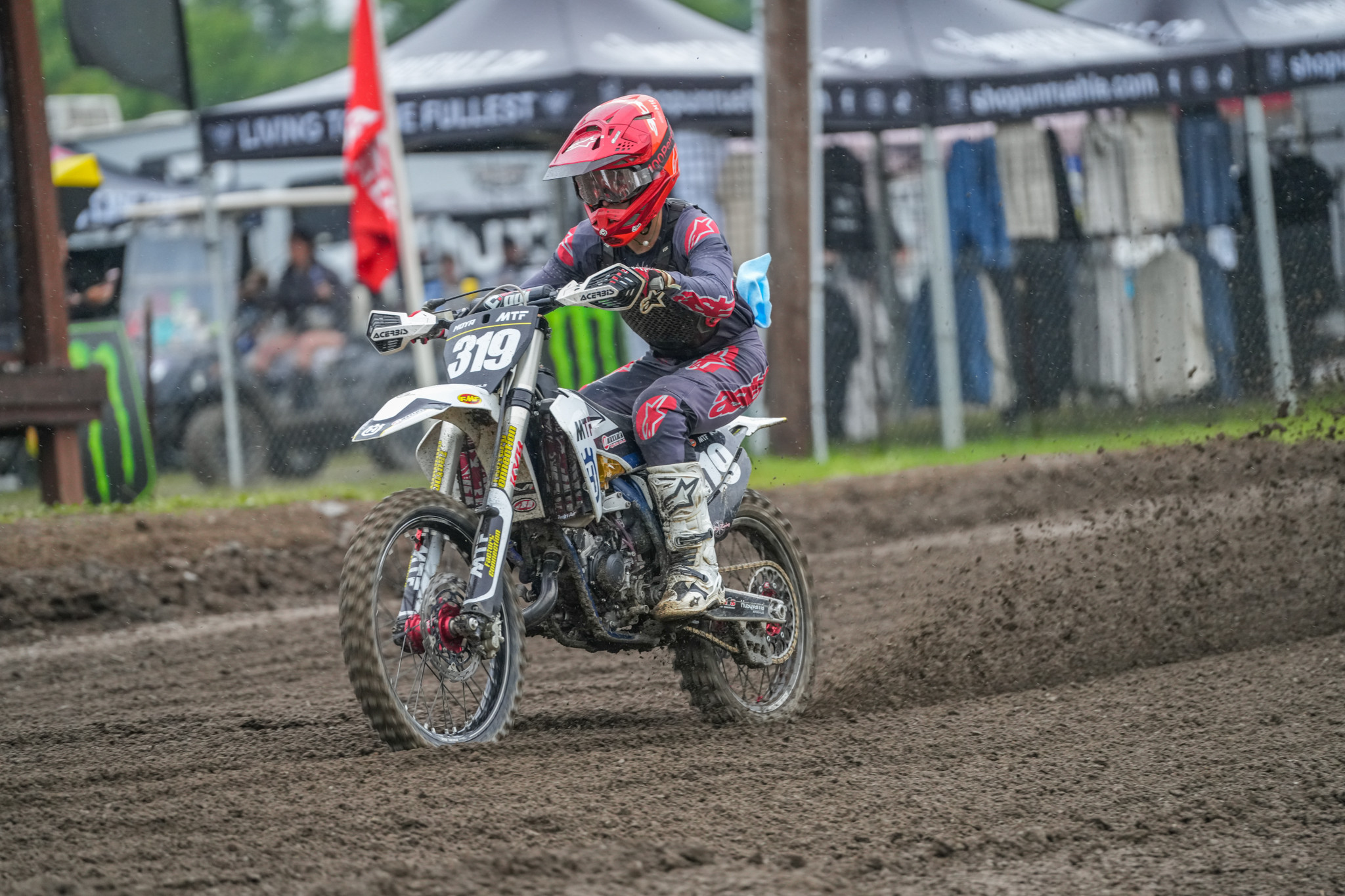 1749505922_e292962ed7db5a082d30