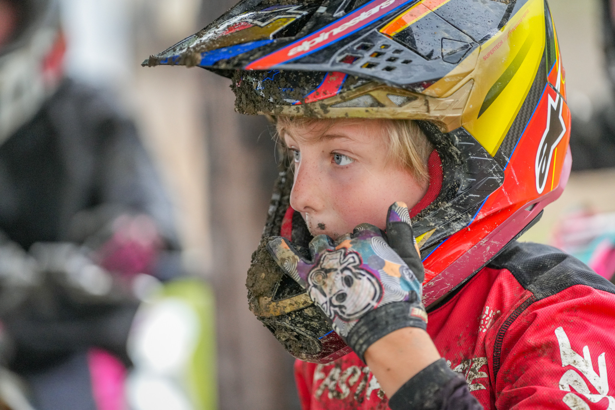 1749505932_b7929270c4df2b3d952e