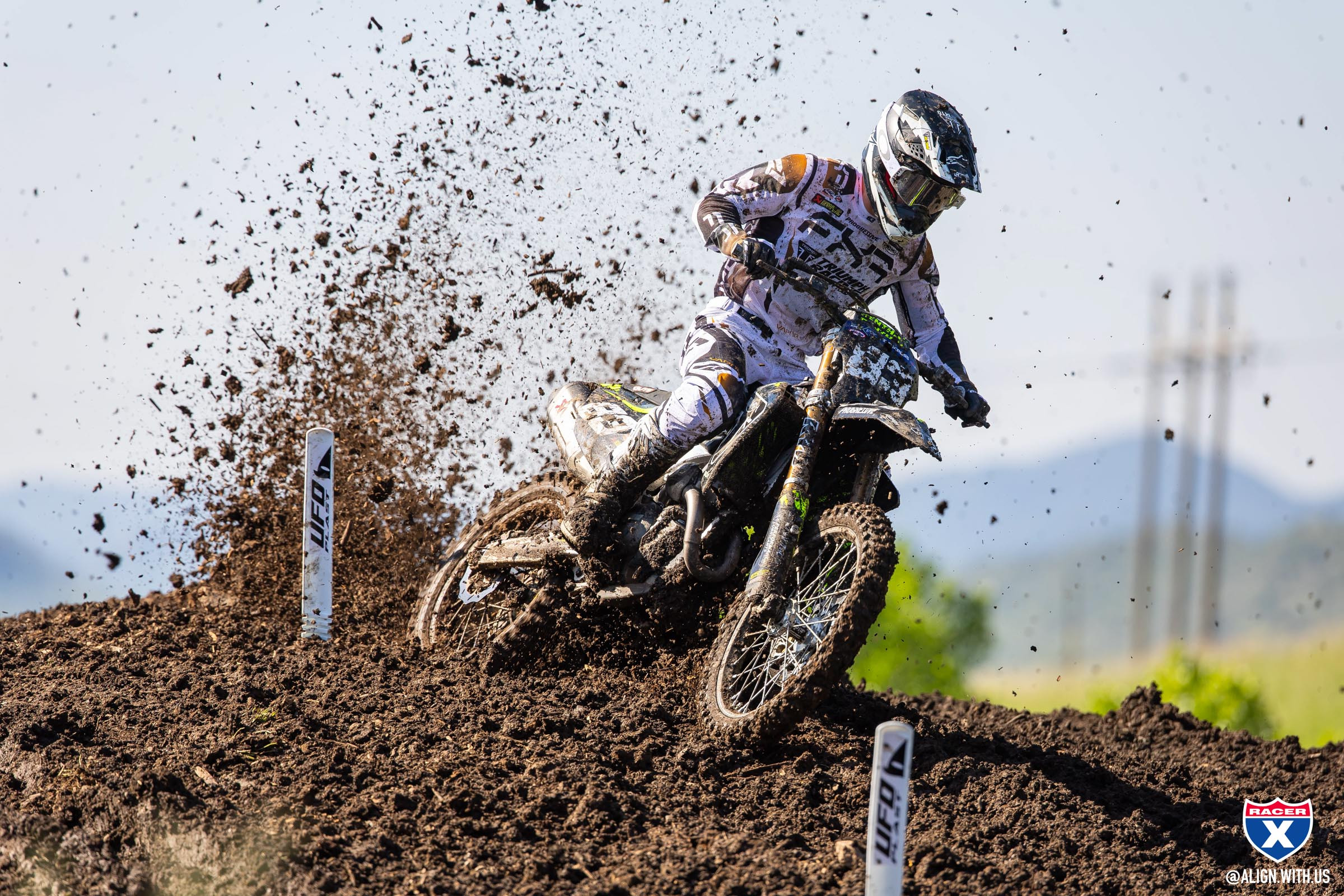 1749566996_87ddee315ca67fe79938