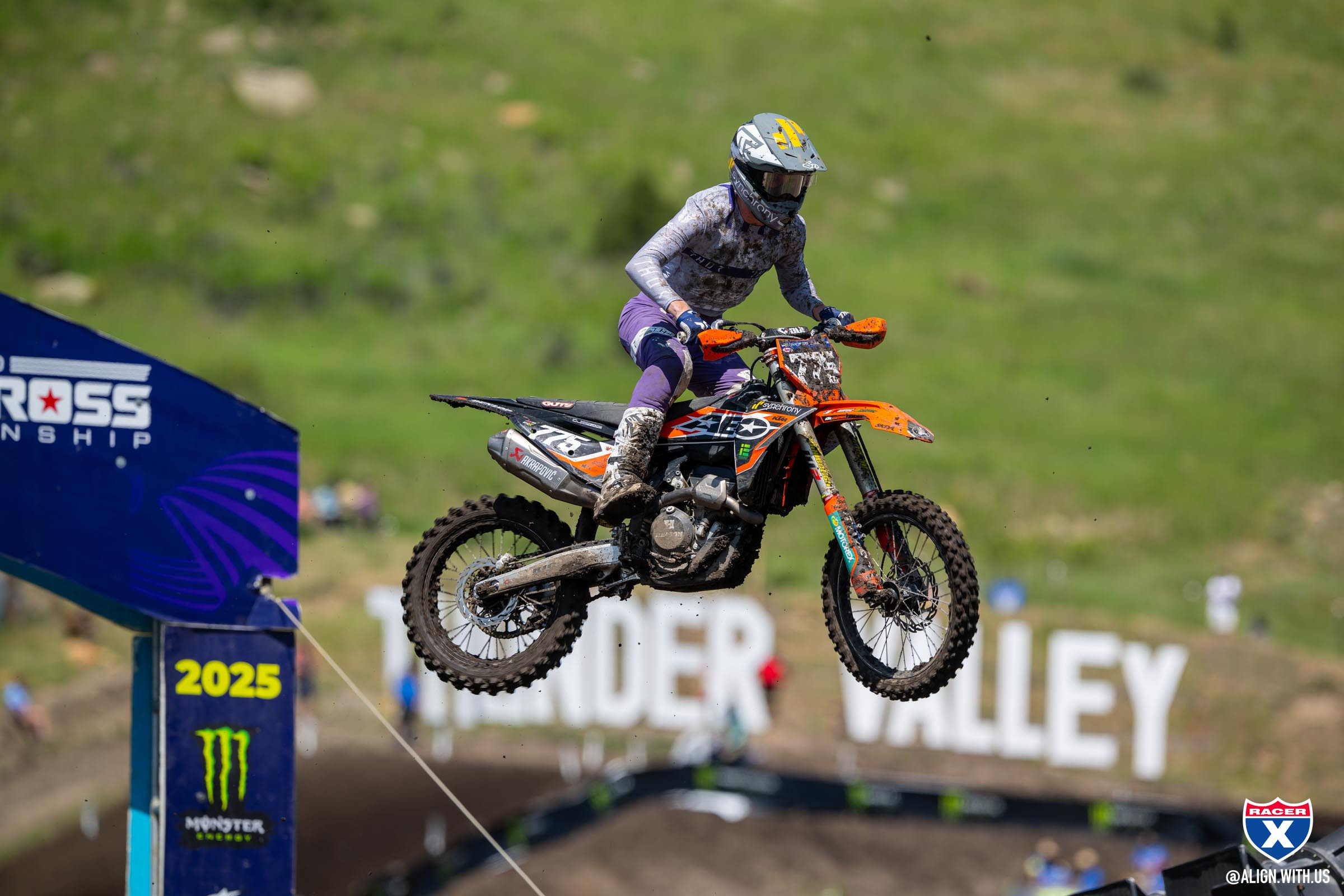 1749567116_0b0b4796f8936347bb09