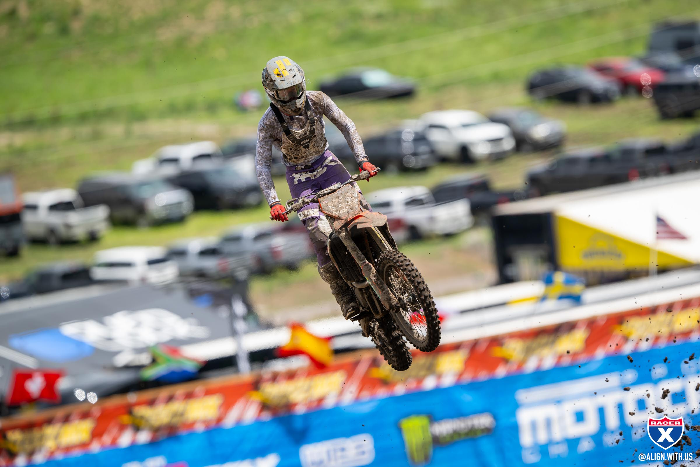 1749567936_0dbd00182f56347f1af2