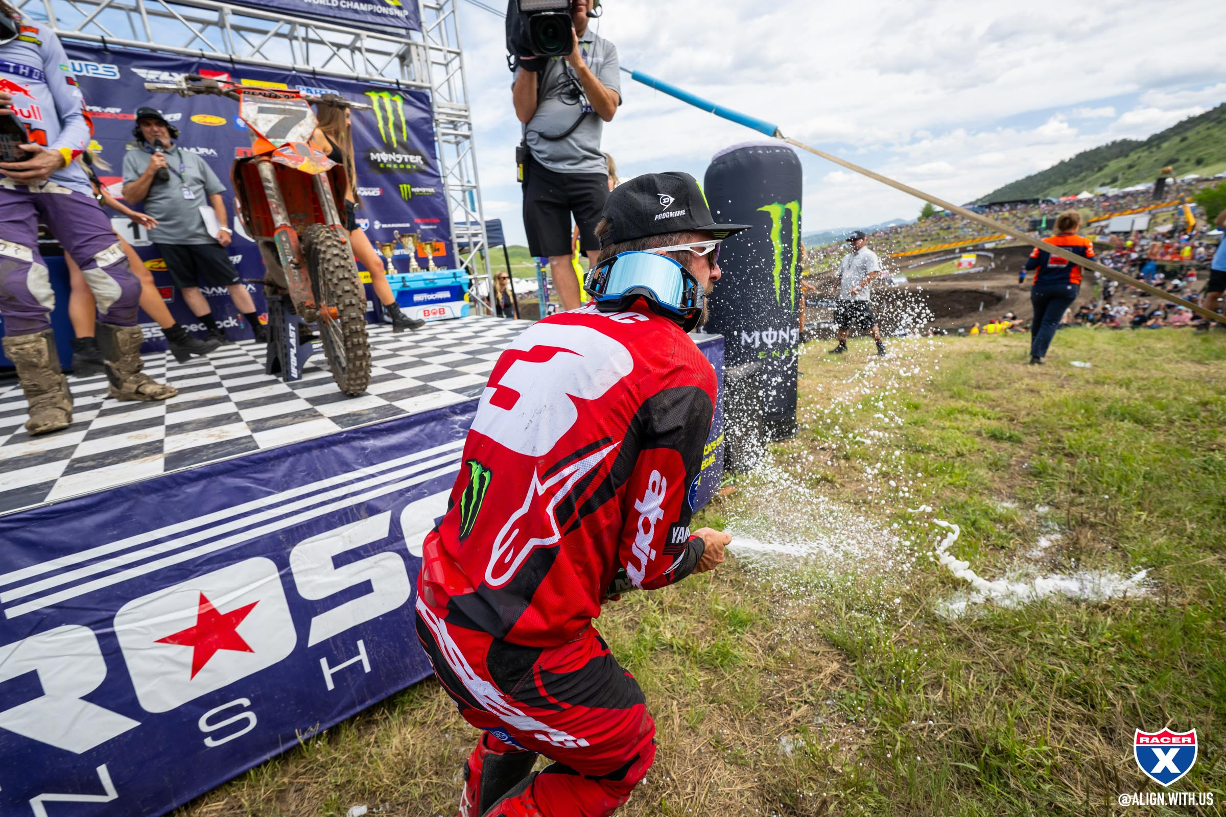 1749567939_00a37c17e3f924e38d4e