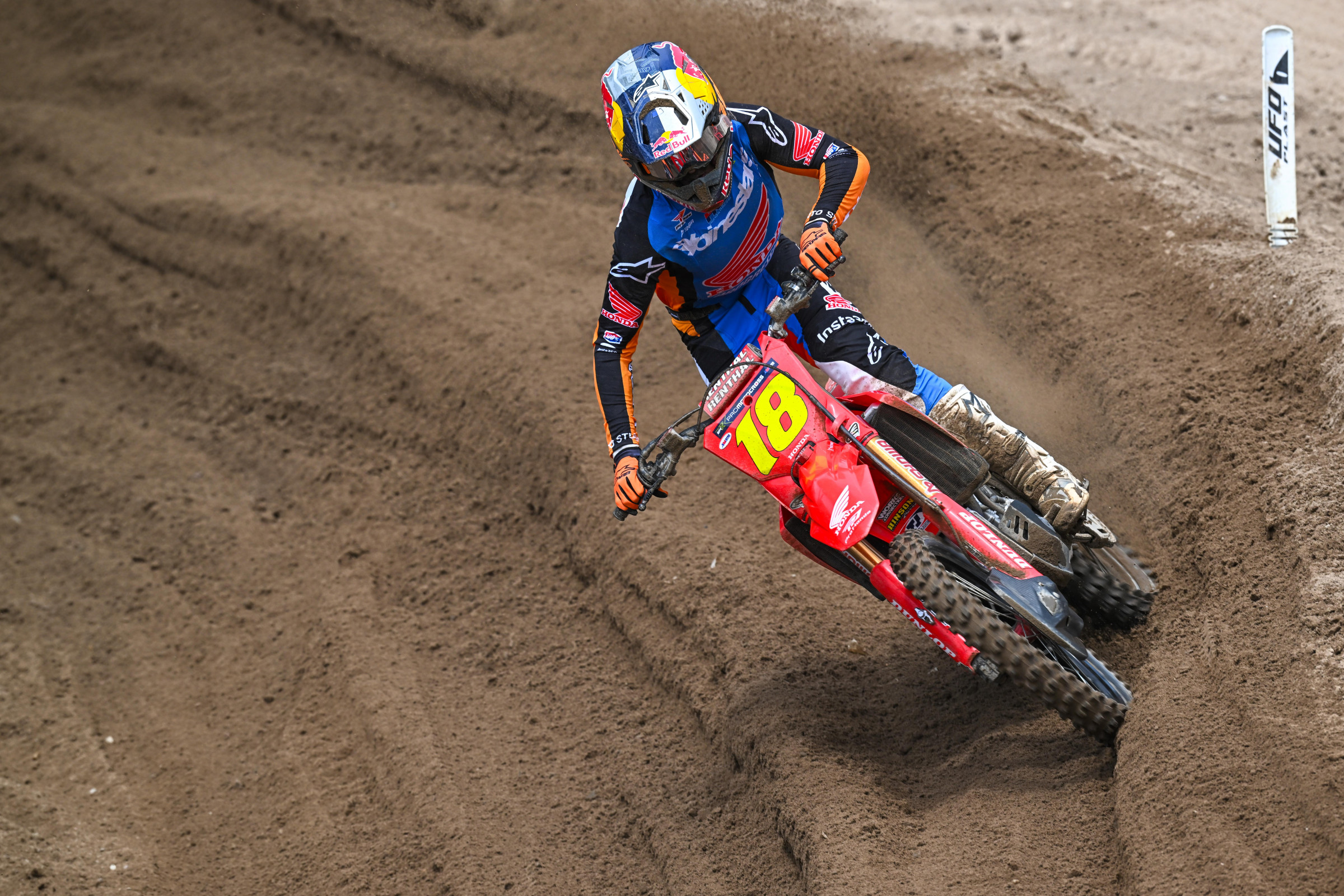Jett Lawrence strikes first at the Southwick National.